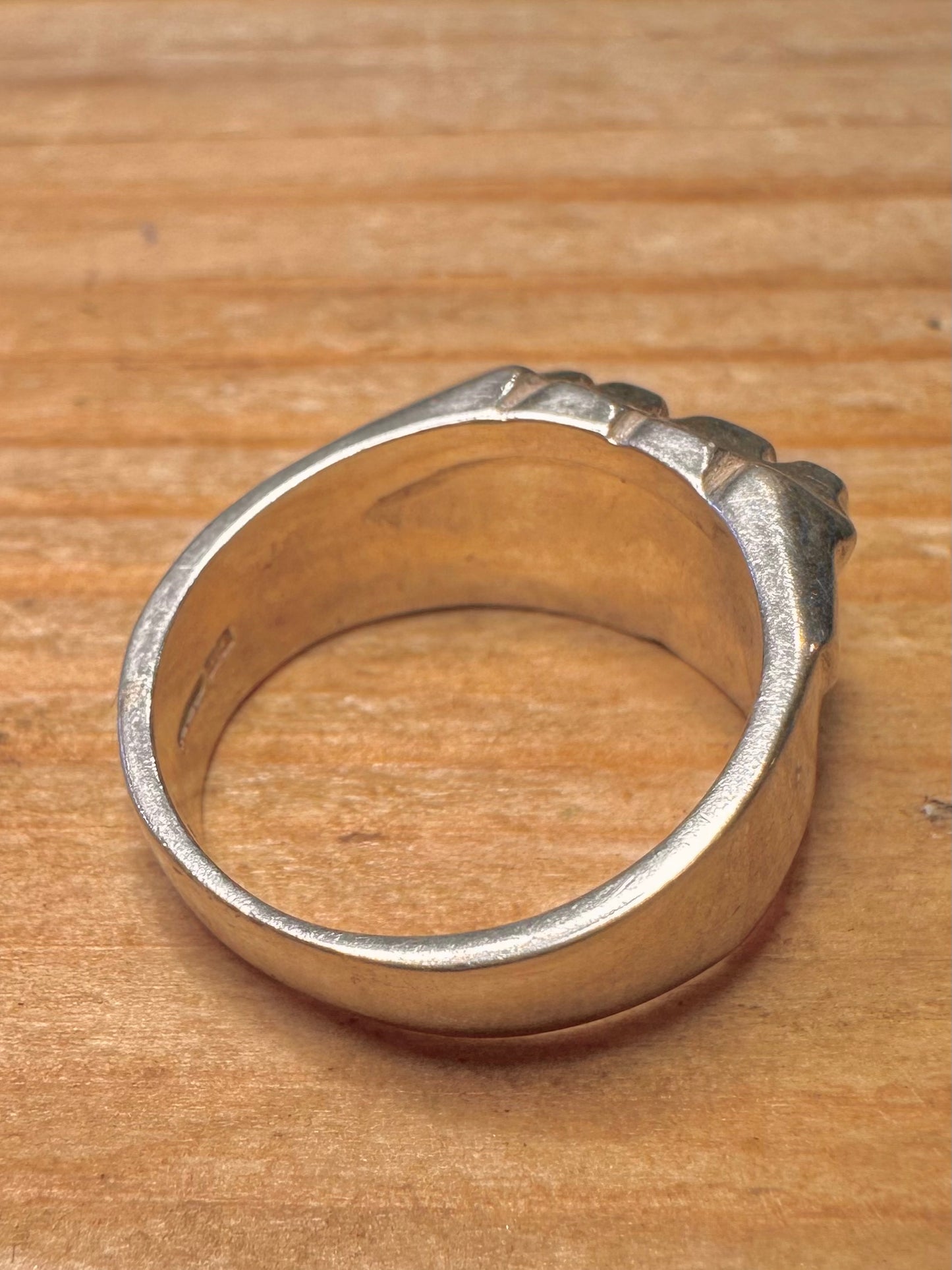 Moderner gewölbter 925er Sterlingsilber Ring Größe P