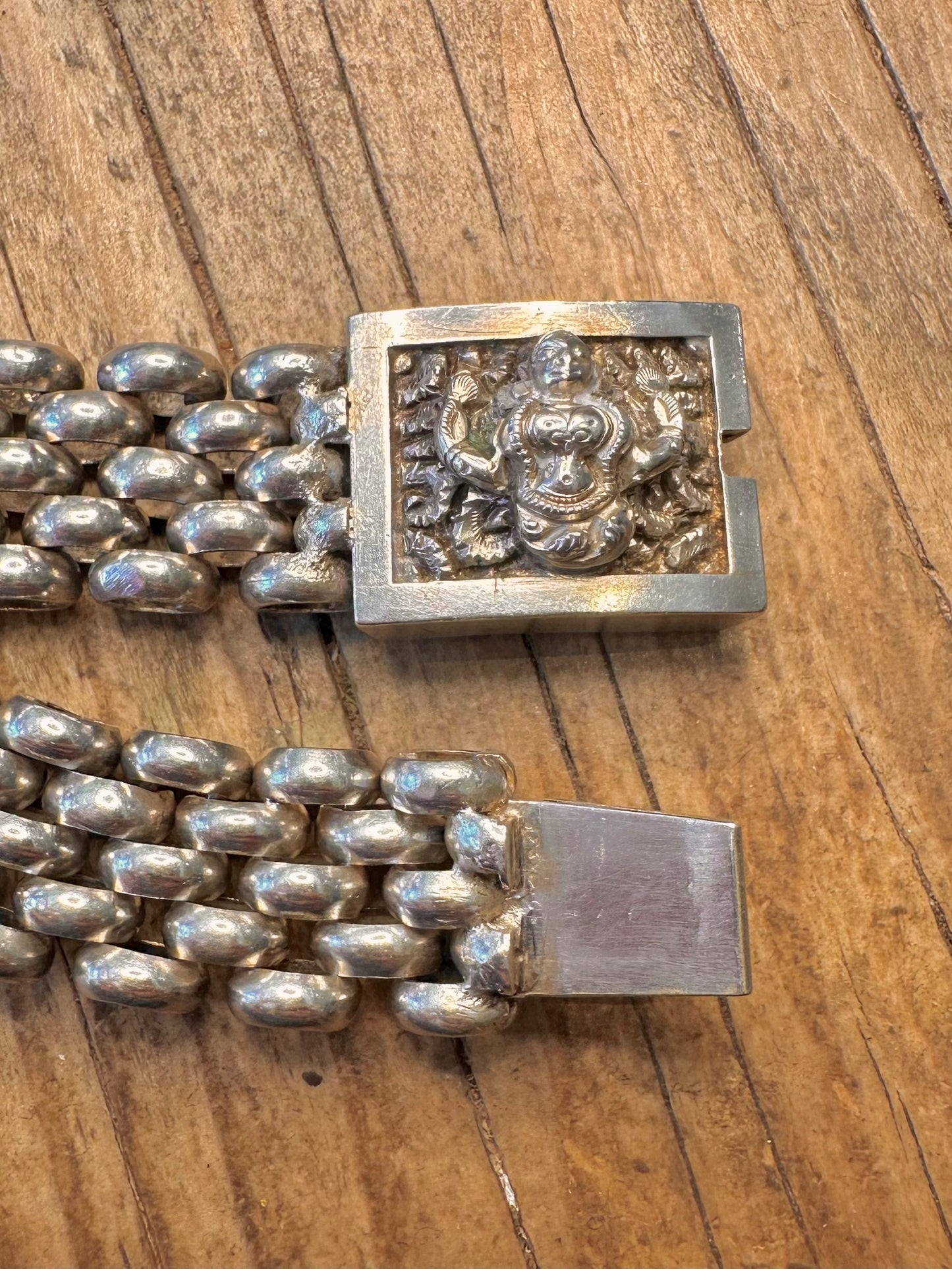 Massives anglo-indisches Figuren-Dreifachgliederketten-Kastenschloss 925 Silber 8 Zoll Armband