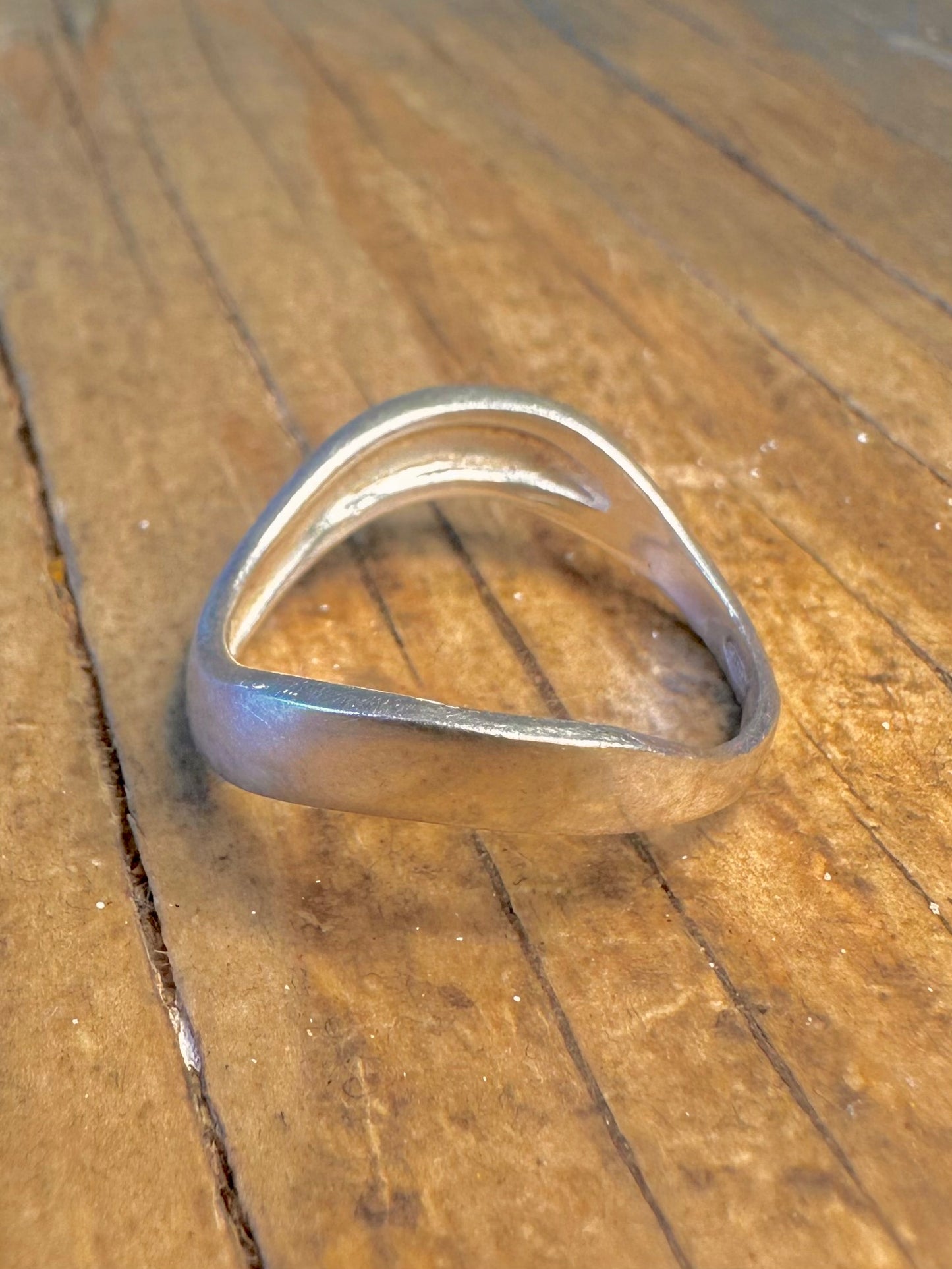 Gewellter Ring Größe P aus 925er Sterlingsilber