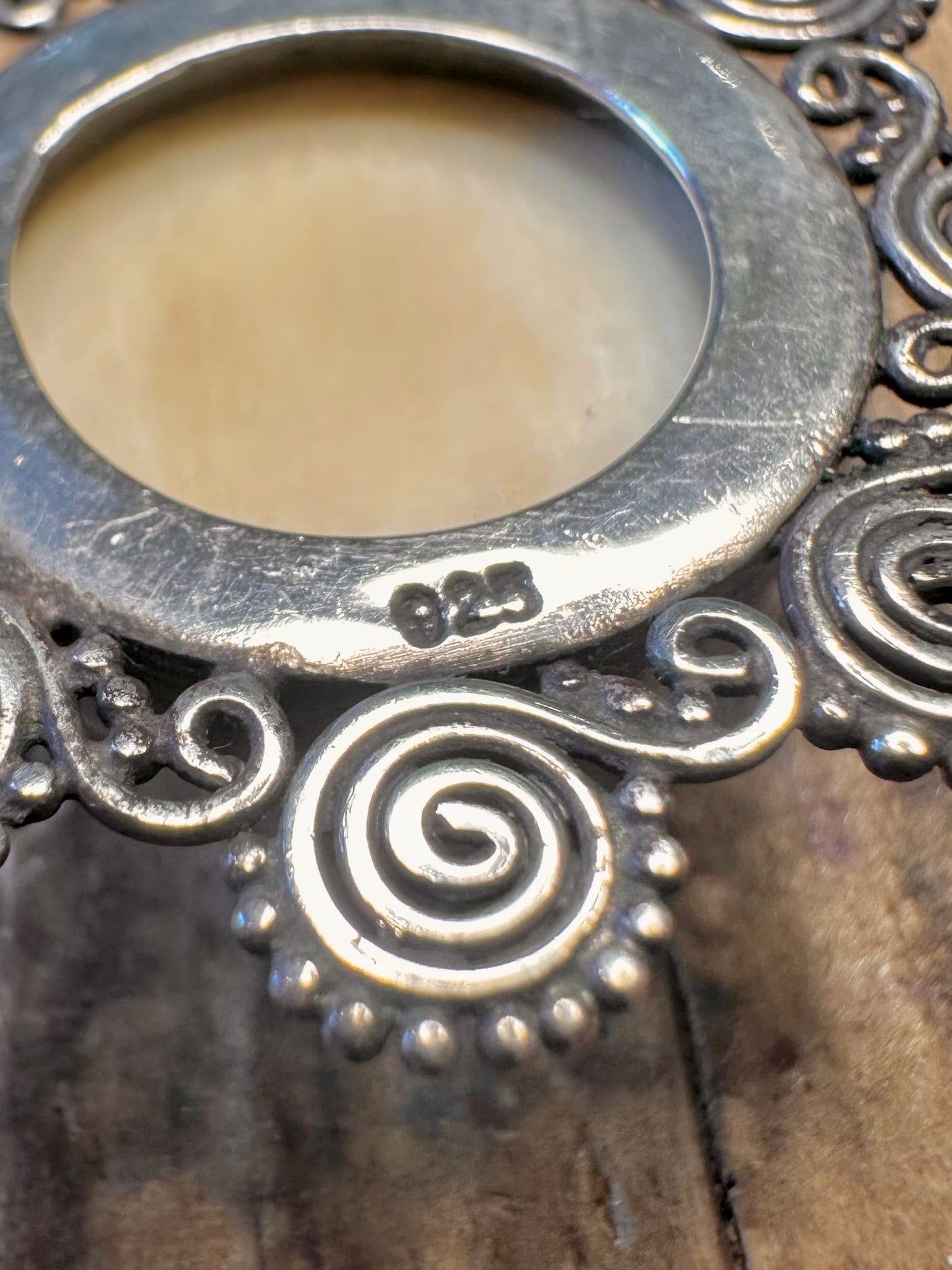 Cream Stone Moon Face Swirl 925 Sterling Silver Pendant