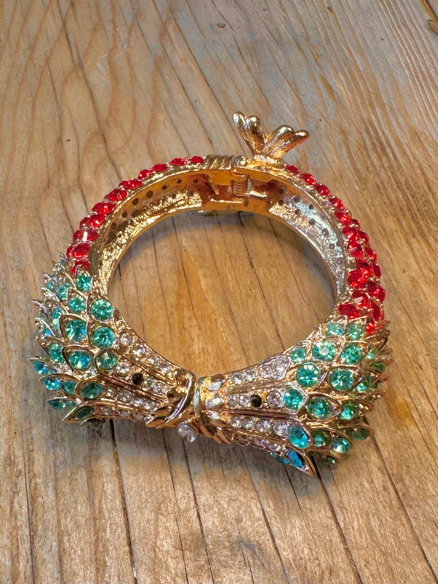 Stunning Double Headed Fish Multicoloured Stones Costume Hinged Bangle