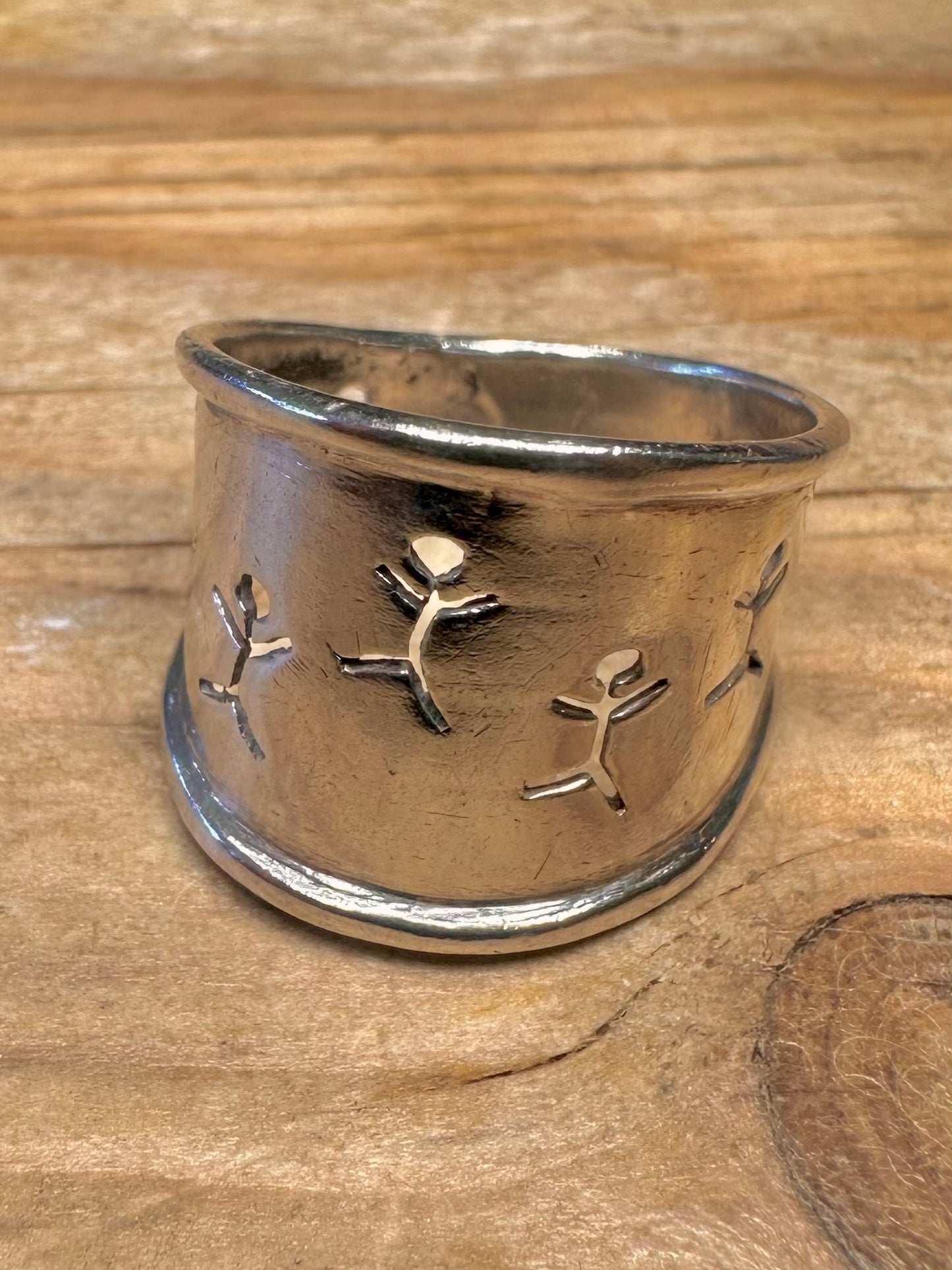 Vintage Stick Figures Dome 925 Sterling Silver Size L Ring