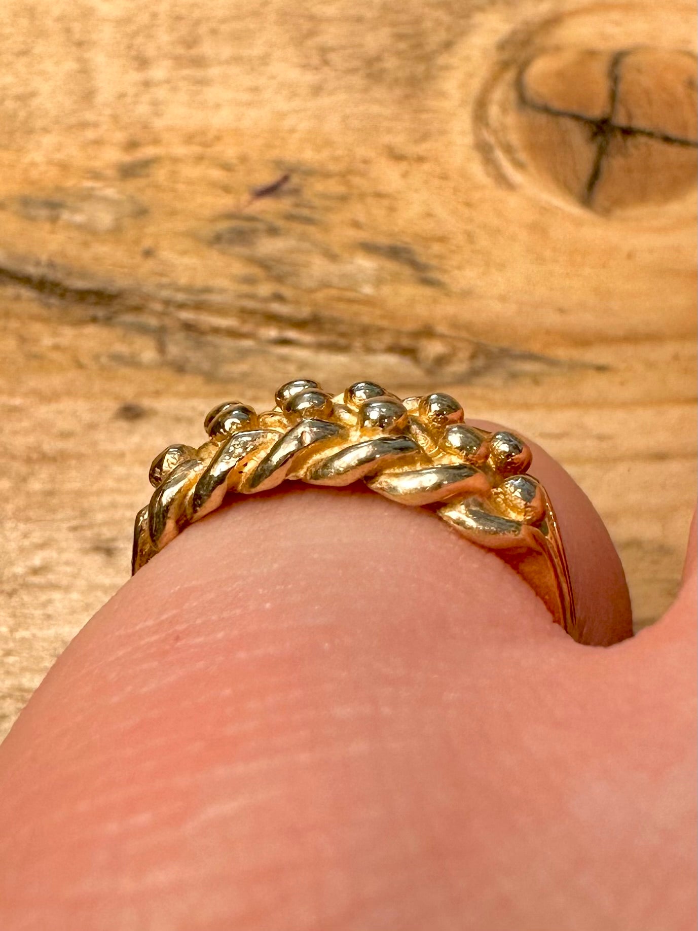 Vintage 1982 9ct Gold Keepers Size O Ring