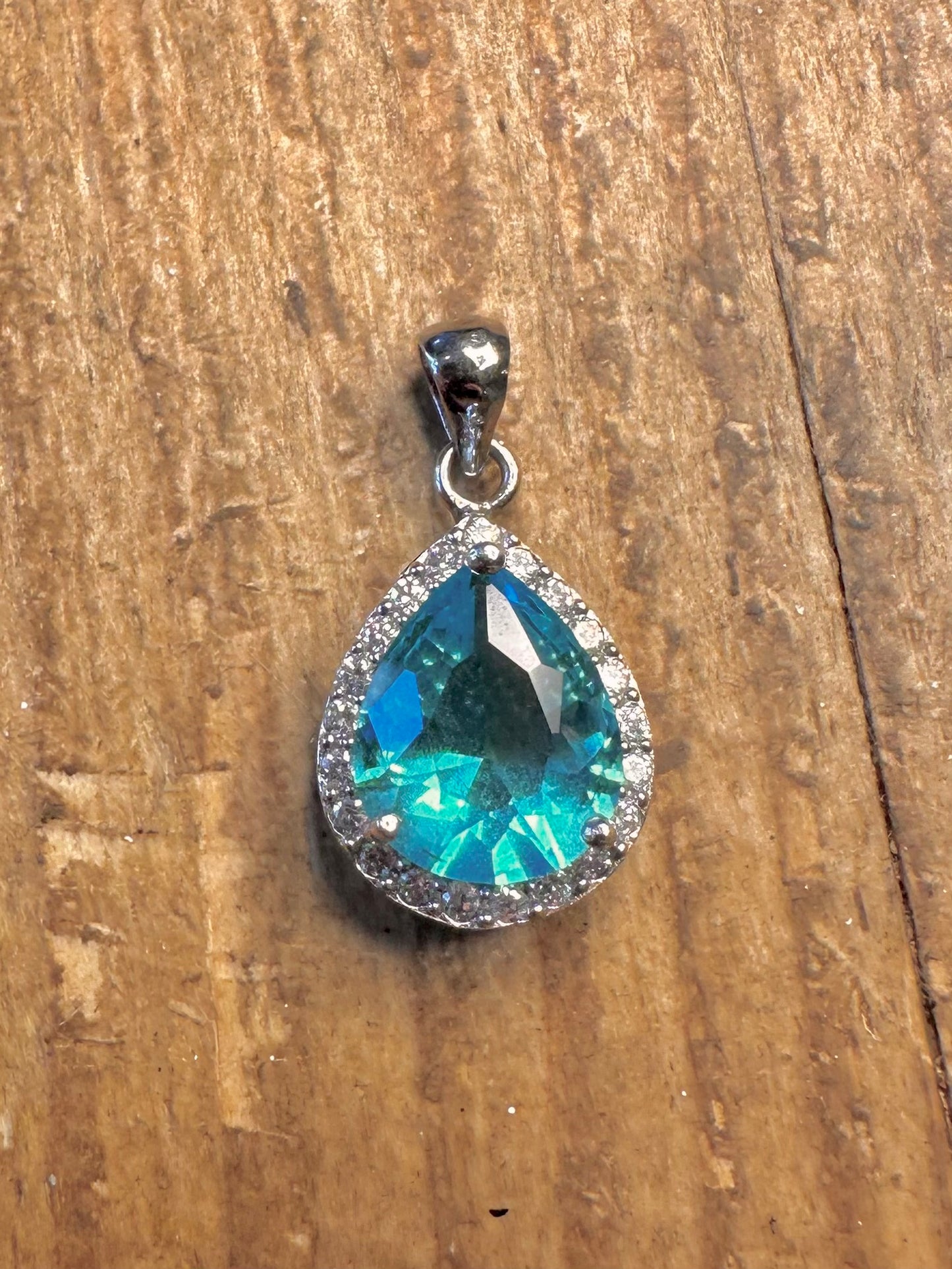 Birnenförmiger blauer und weißer Zirkonia 925er Sterlingsilber-Anhänger