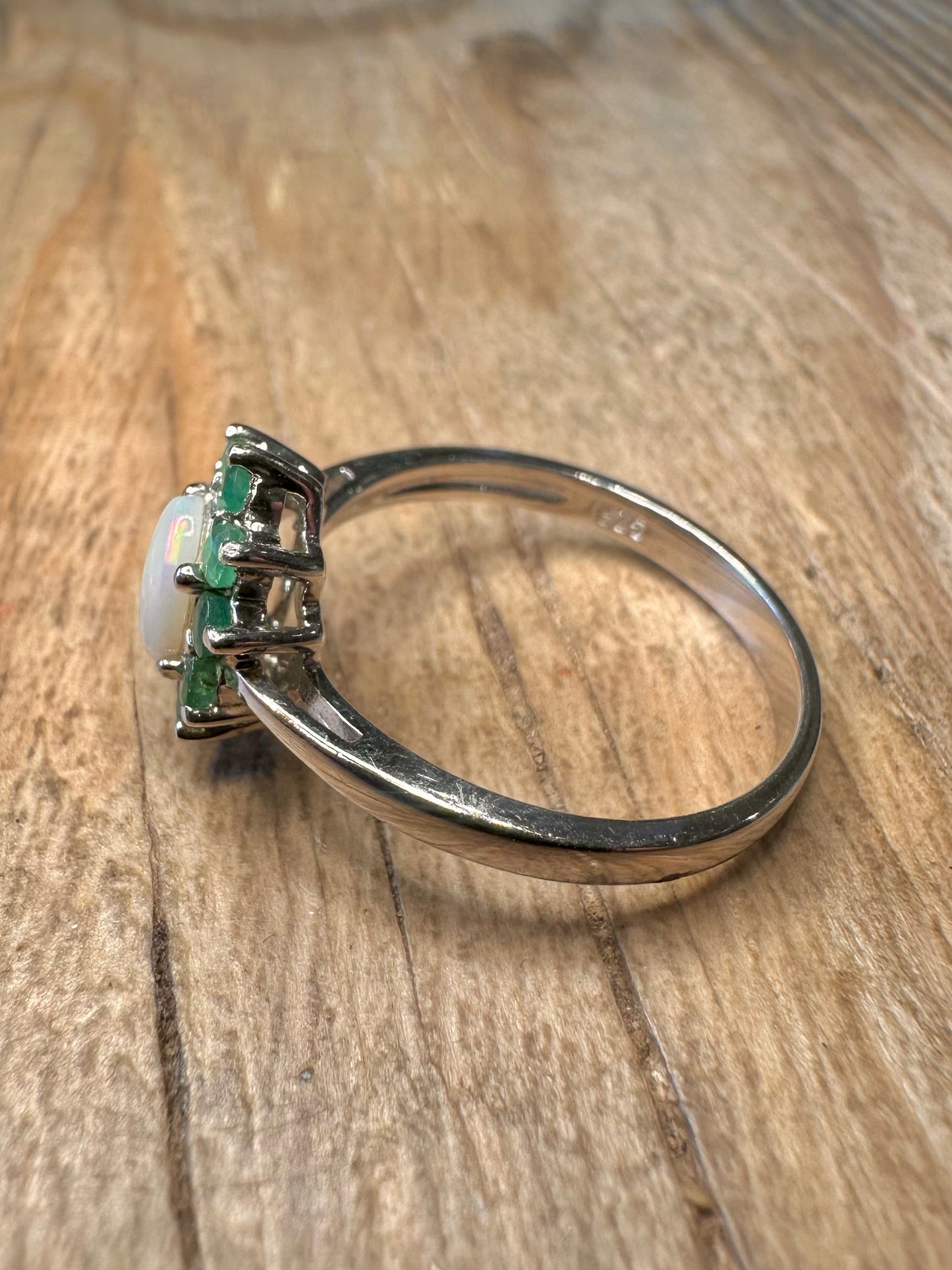 Vintage Opal and Green Stone 925 Sterling Silver Size T1/2 Ring