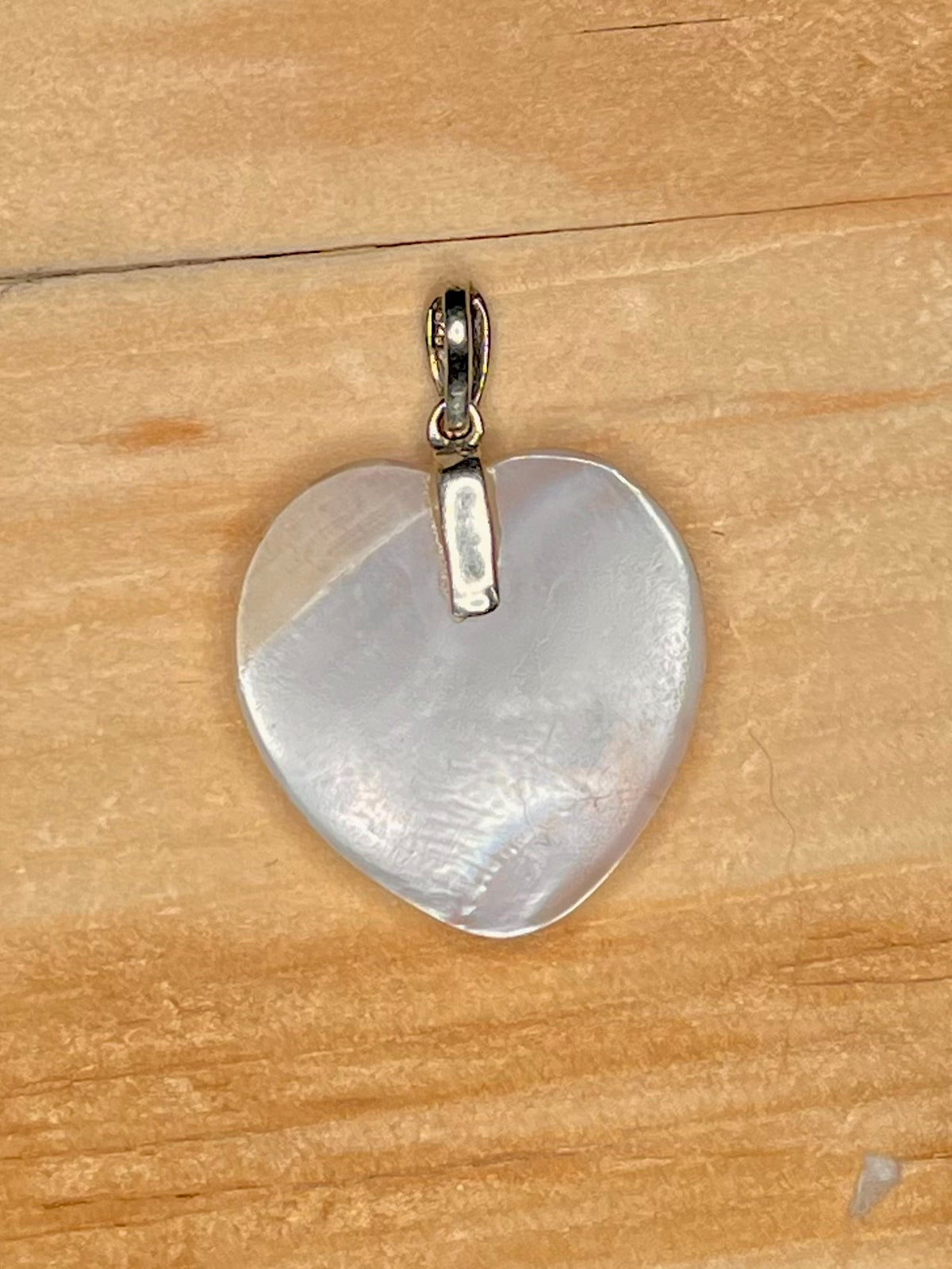 Heart Shaped Pink Mother Of Pearl 925 Sterling Silver Pendant