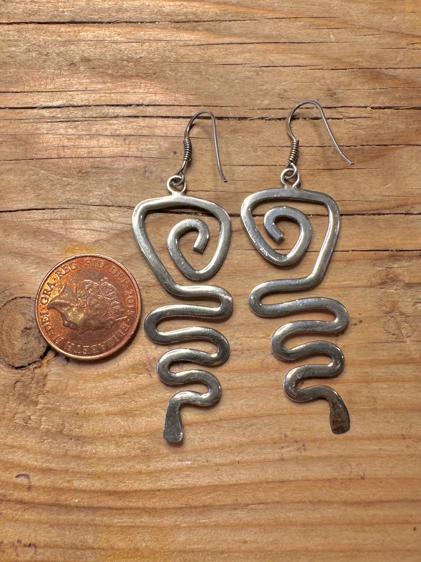 Vintage Wavy Swirl 925 Sterling Silver Earrings