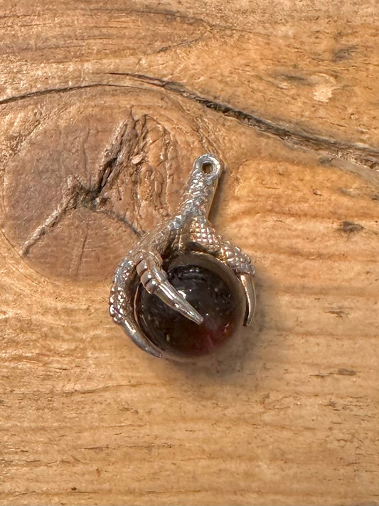 Vintage Red Stone Claw 925 Silver Pendant