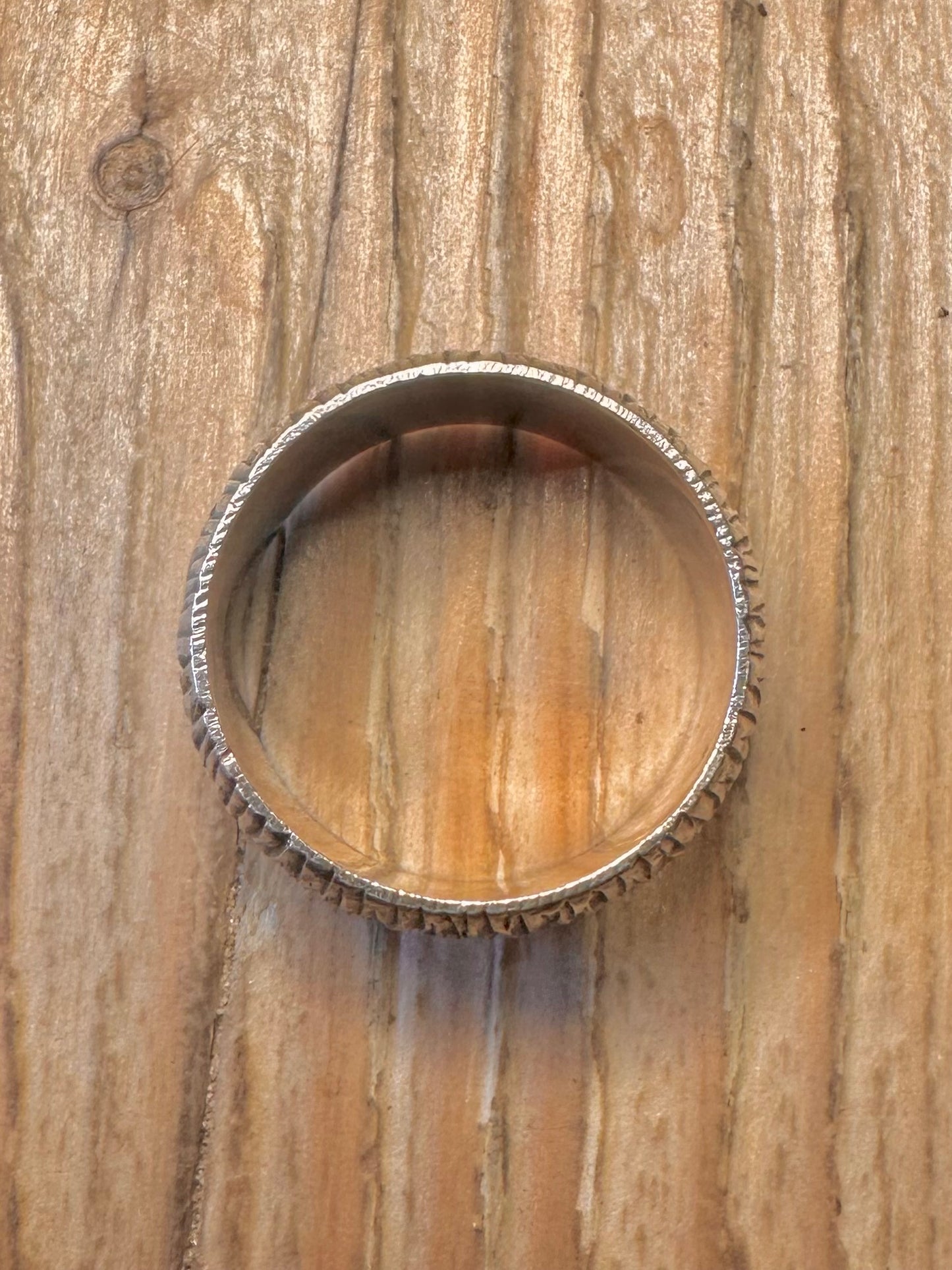 Vintage Bark Effect Band 925 Sterling Silver Size Q Ring