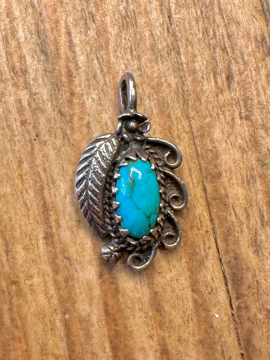 Native American Turquoise Leaf 925 Sterling Silver Pendant