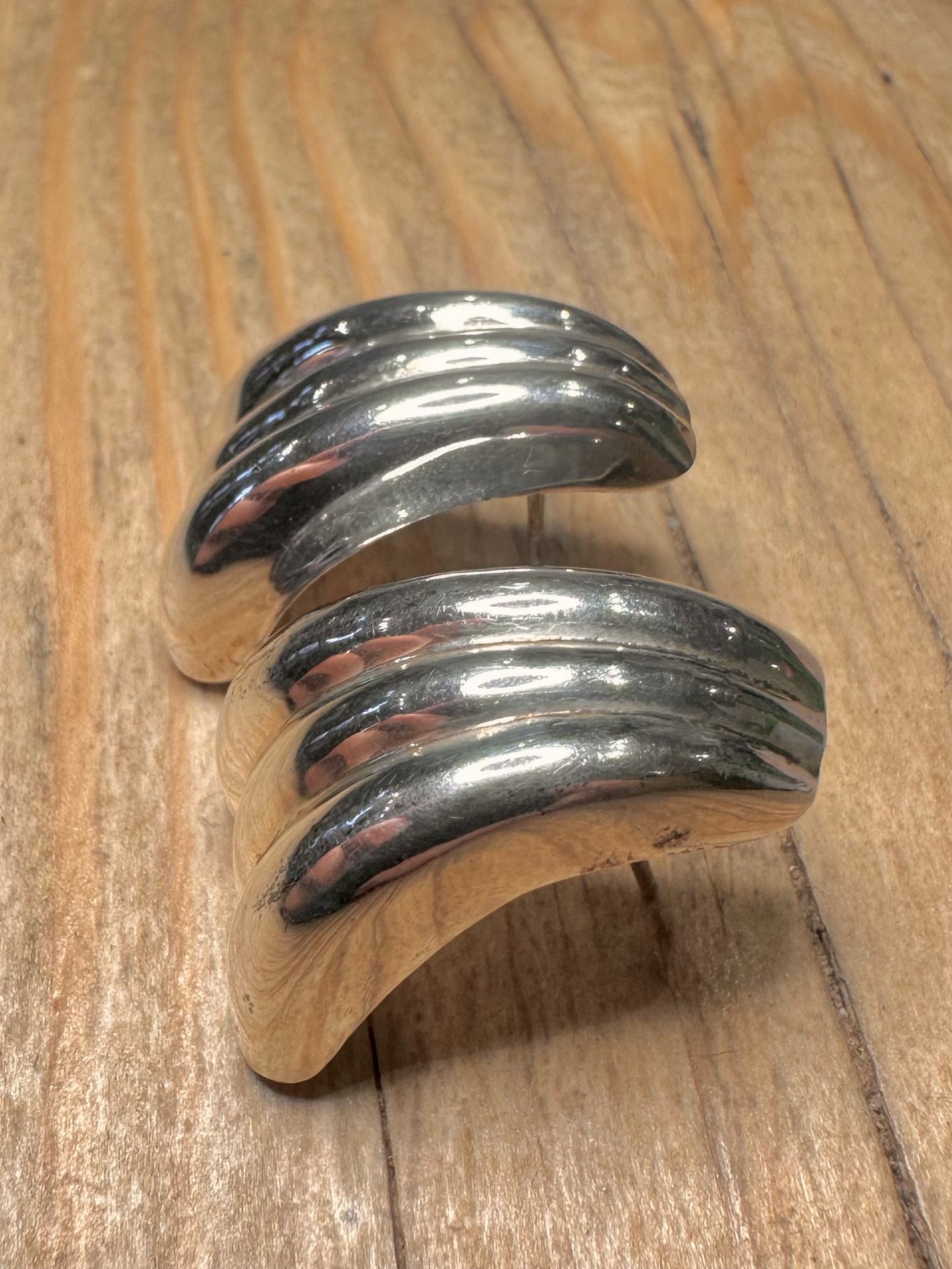 Modernist Puff Scalloped 925 Sterling Silver Earrings