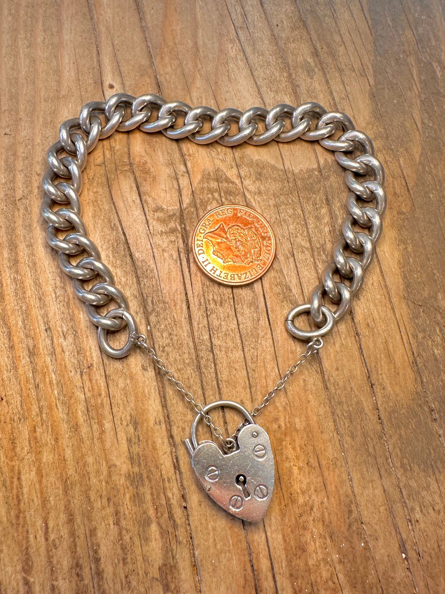 Chunky 1977 Heart Padlock Curb Chain 925 Sterling Silver 7 inch Bracelet