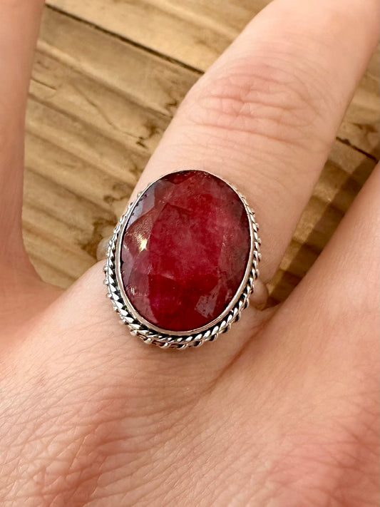 Vintage Red Faceted Tribal 925 Silver Size Q Ring