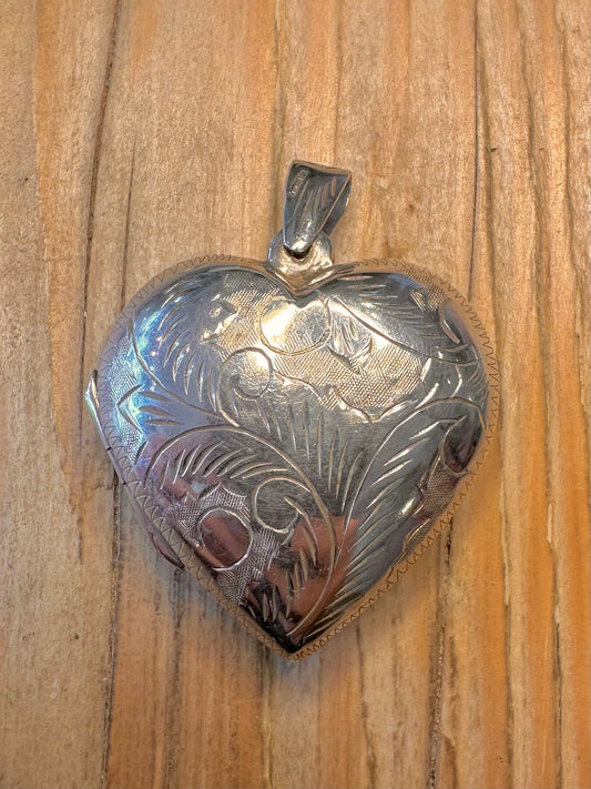 Vintage 1991 Engraved Large Heart Locket 925 Sterling Silver Pendant