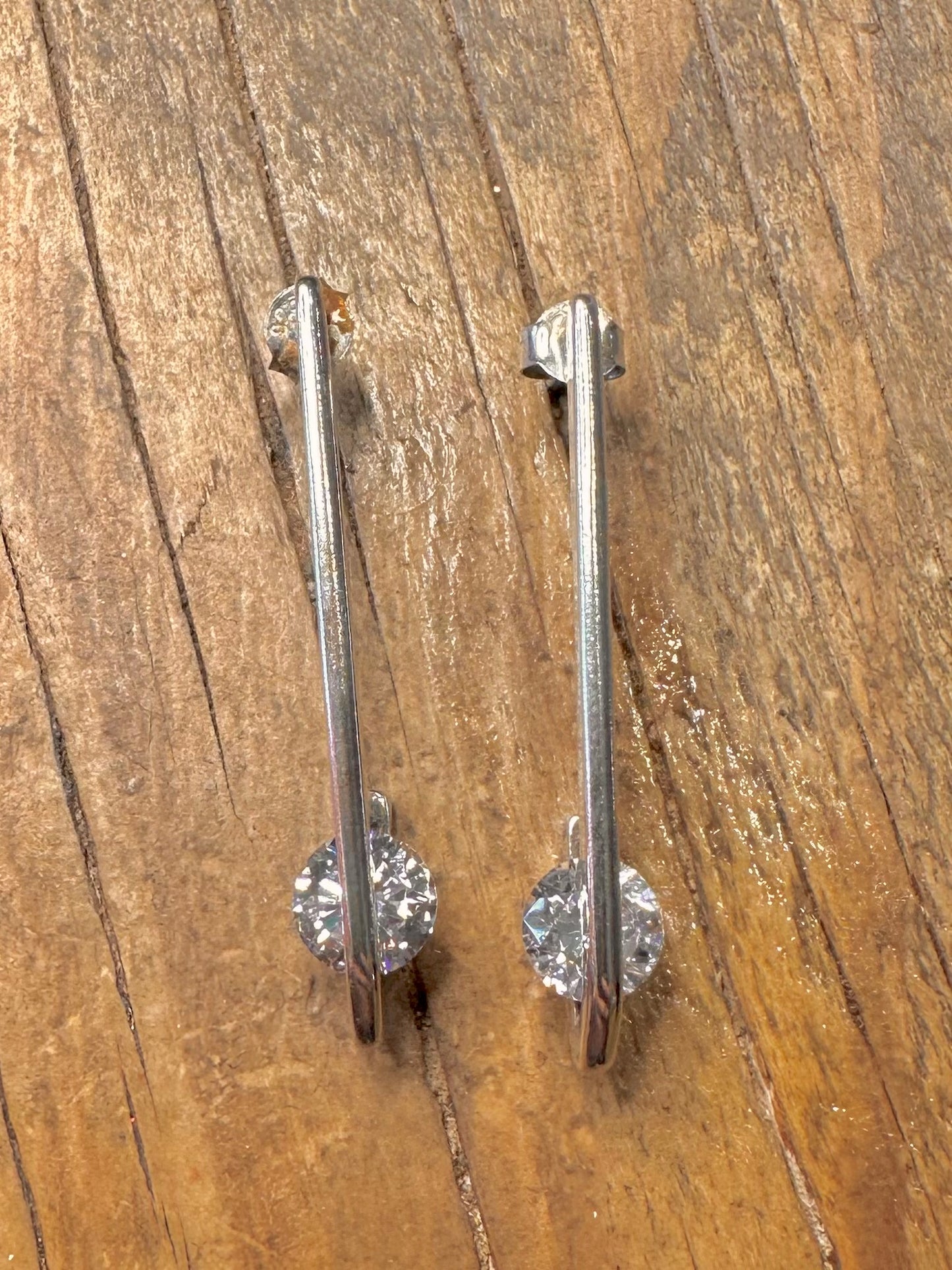 Moderne Bar-Ohrringe mit Zirkonia aus 925er Sterlingsilber