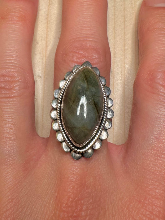 Large Labradorite Oval 925 Sterling Silver Size O Ring