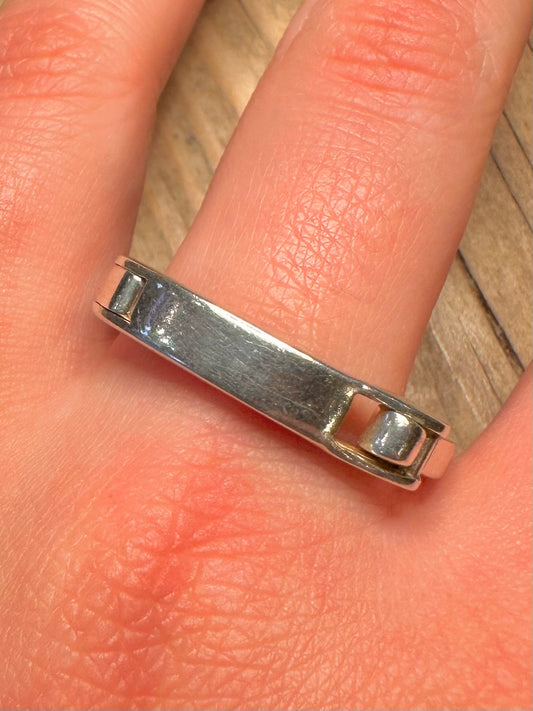 Abstract Clasped Hinged 925 Sterling Silver Size Z+4 Ring