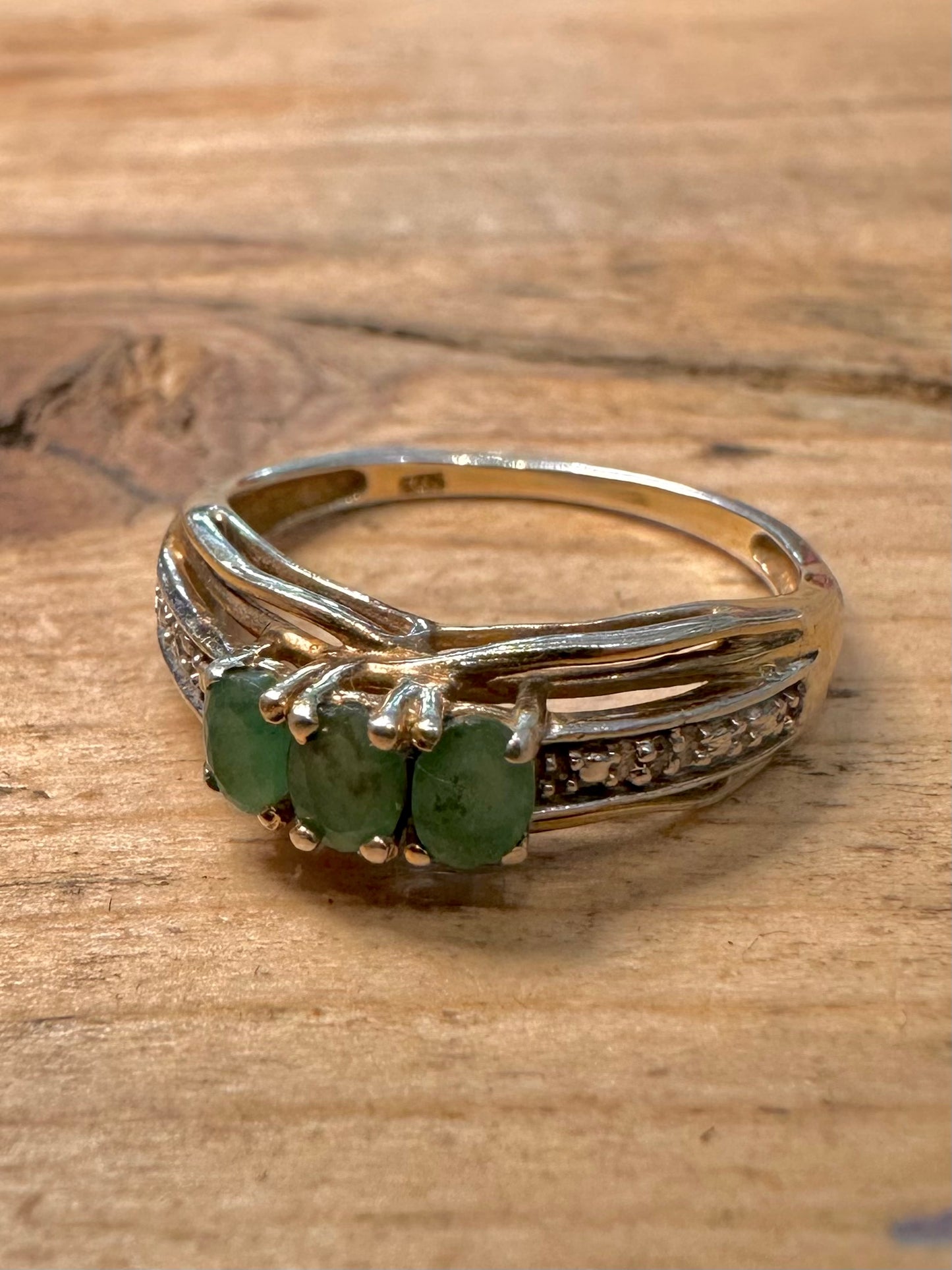 Vintage Green and White Gold on 925 Silver Size O Ring