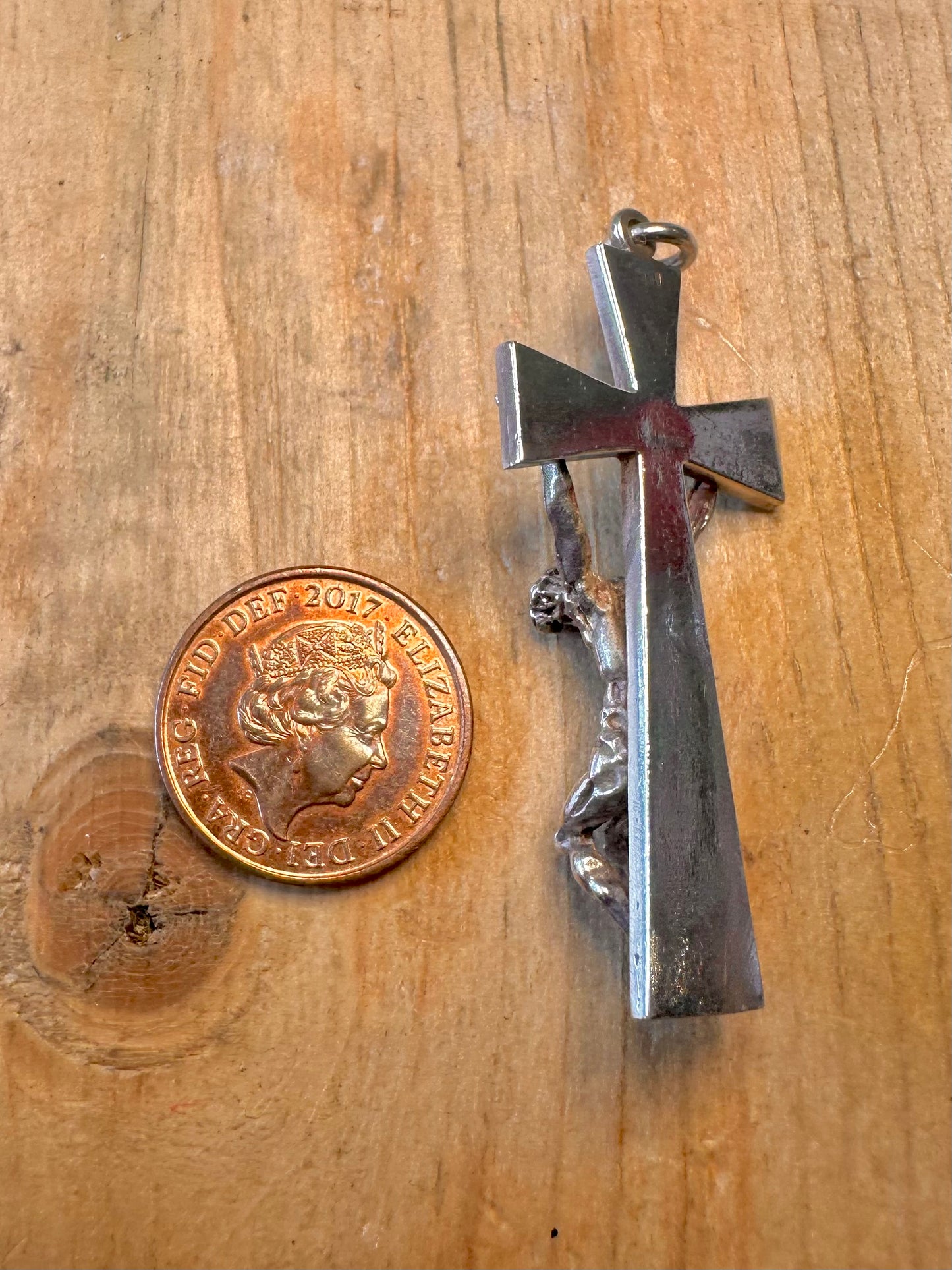 Crucifix Detailed Textured Cross 950 Silver Pendant