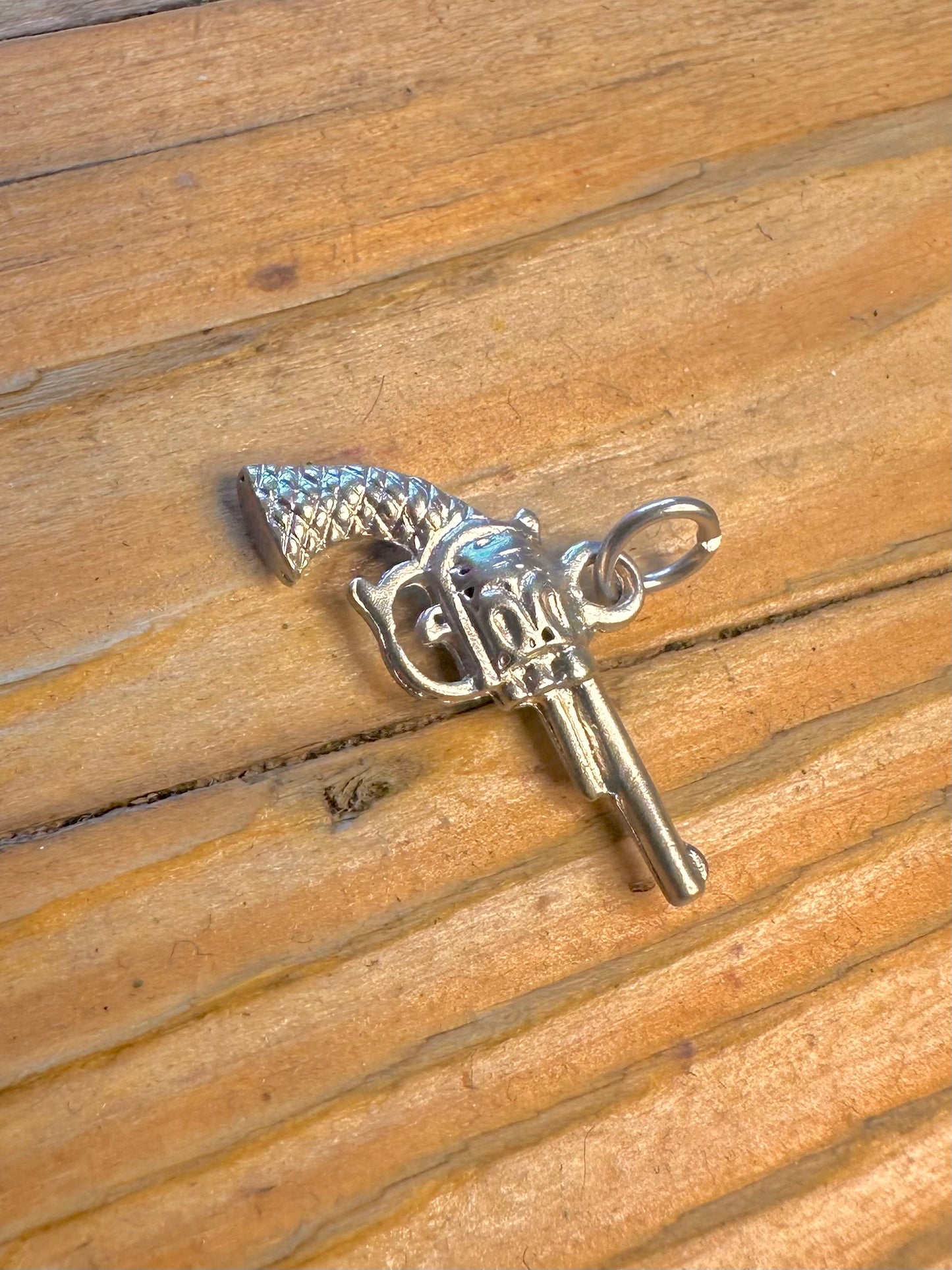 Revolver Classic Western Style 925 Sterling Silver Charm Pendant