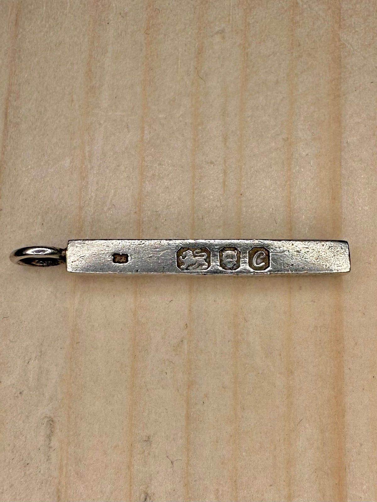 Thin Bar 1977 Maker RL Hallmarked 925 Sterling Silver Pendant
