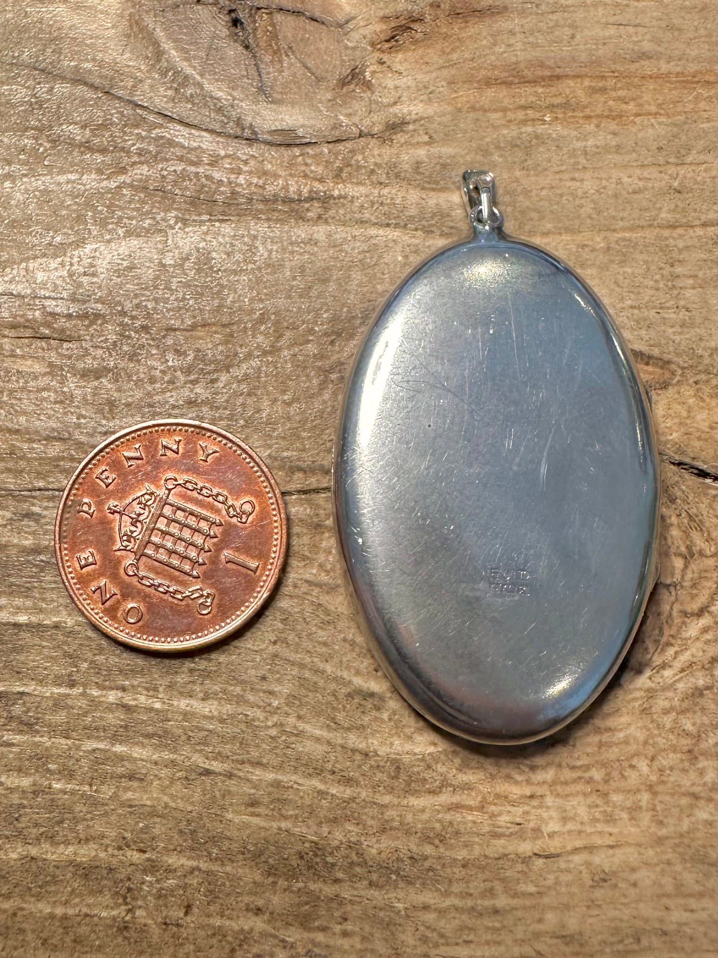 Vintage 1972 Large Oval Engraved 925 Silver Locket Pendant