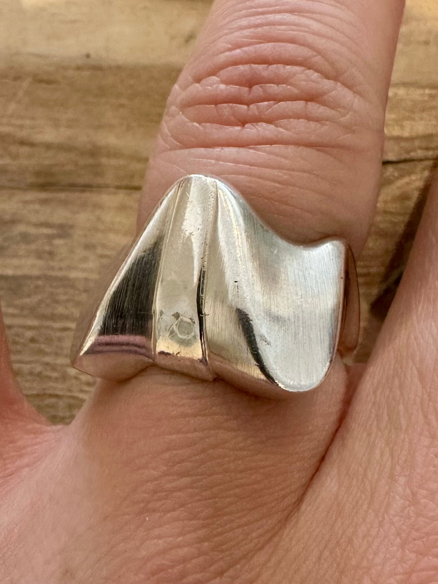 Abstract Modernist Wavy 925 Silver Size O Ring