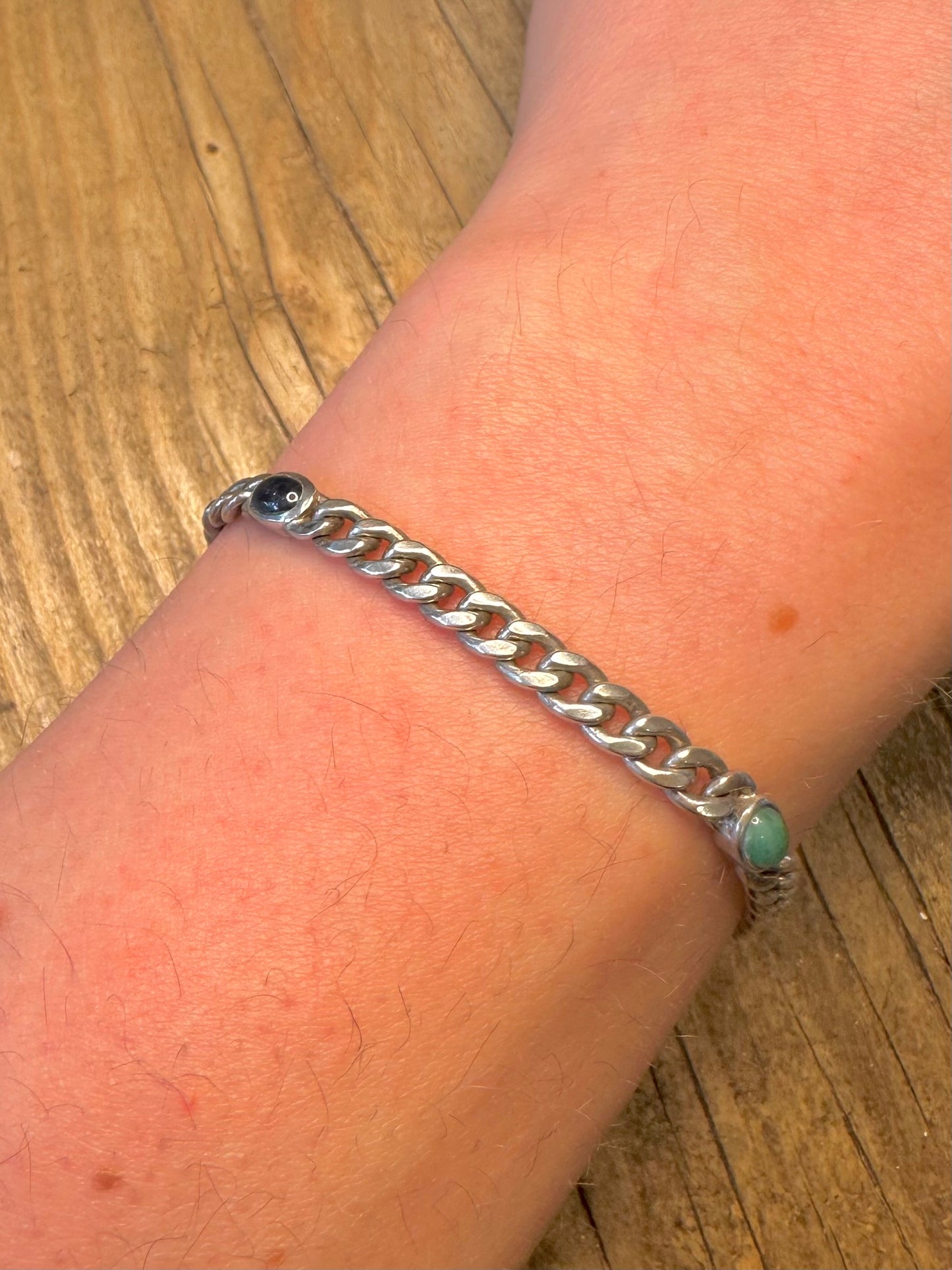 Curb Chain with Blue Red Green Stone 925 Sterling Silver 7.8 inch Bracelet