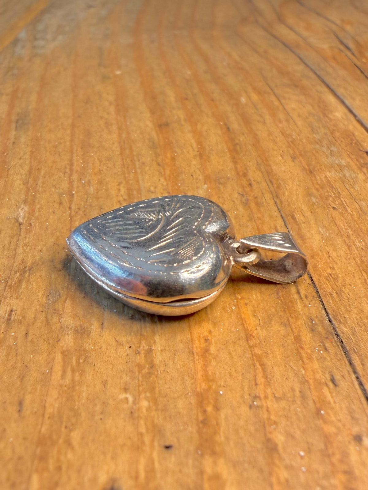 Heart Engraved Locket 925 Sterling Silver Pendant
