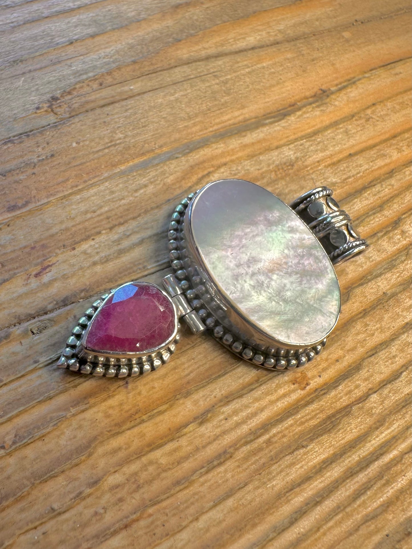 Mother of Pearl and Pink Red Stone 925 Sterling Silver Pendant