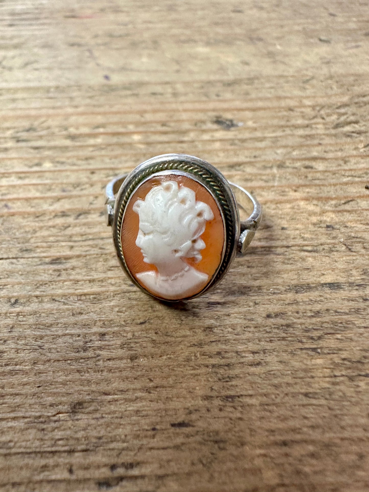 Vintage Cameo 800 Silver Size L Ring