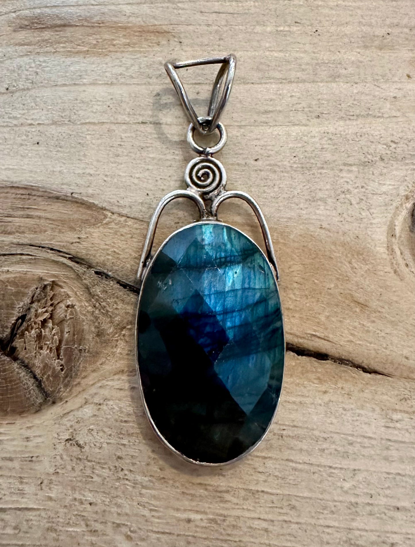 Vintage Faceted Labradorite 925 Silver Pendant