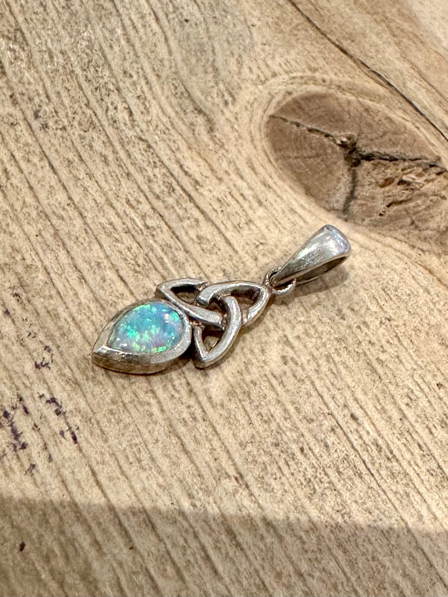 Vintage Simulated Opal Celtic 925 Silver Pendant