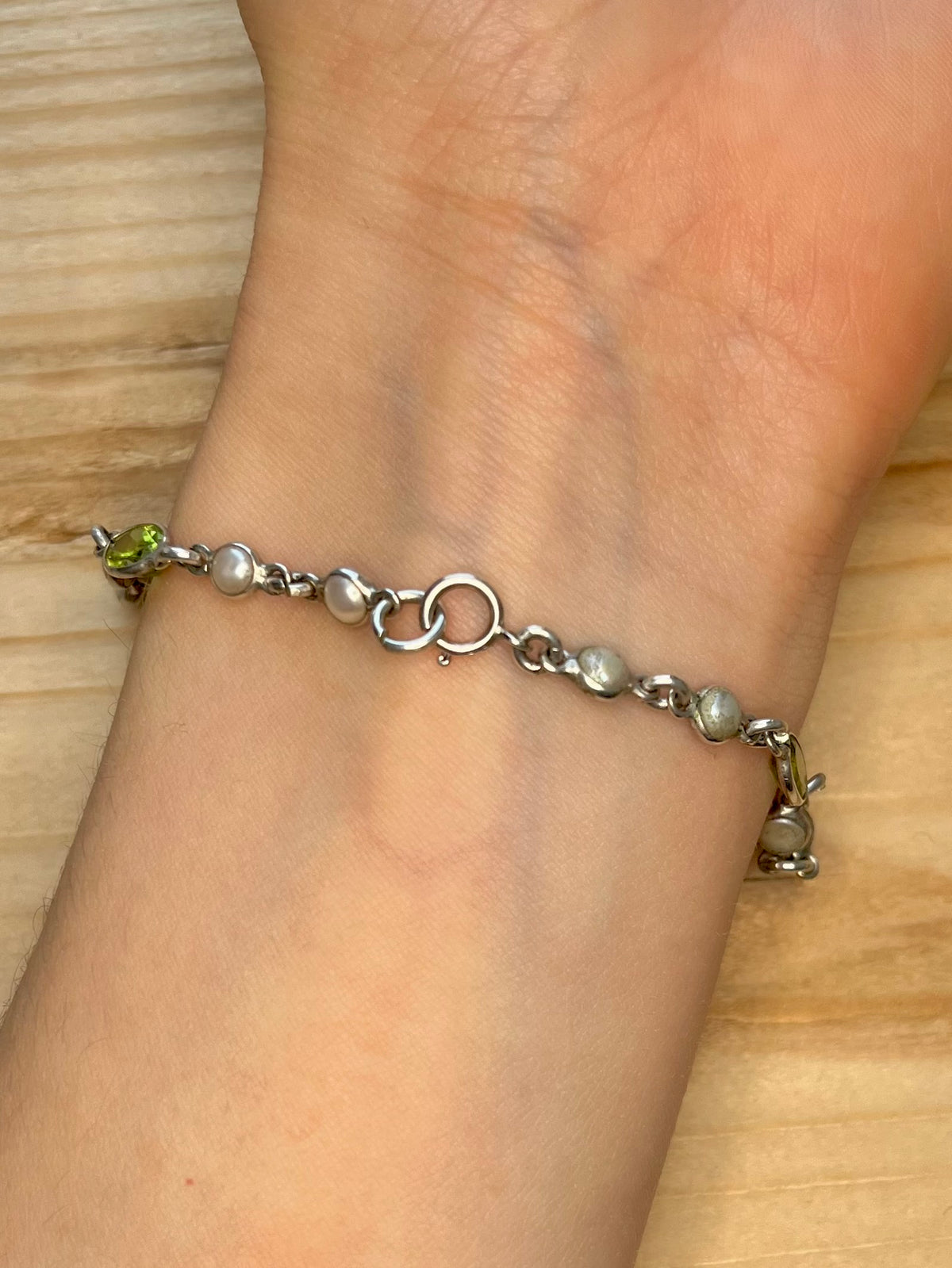 Delicate Pearl and Peridot 925 Sterling Silver 7.75 Inch Bracelet