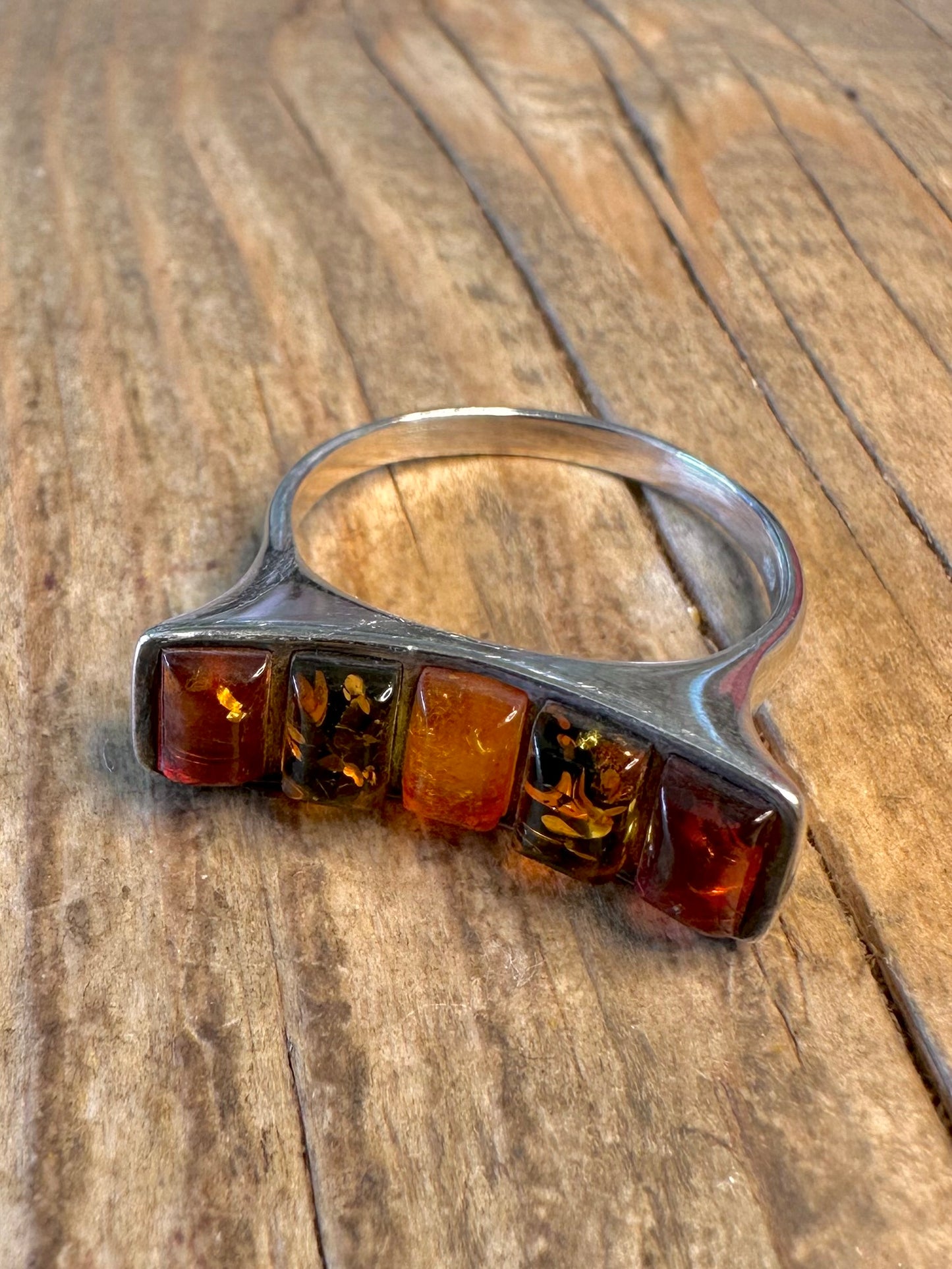Gebogener bernsteinfarbener rechteckiger 925er Sterlingsilber Ring Größe X
