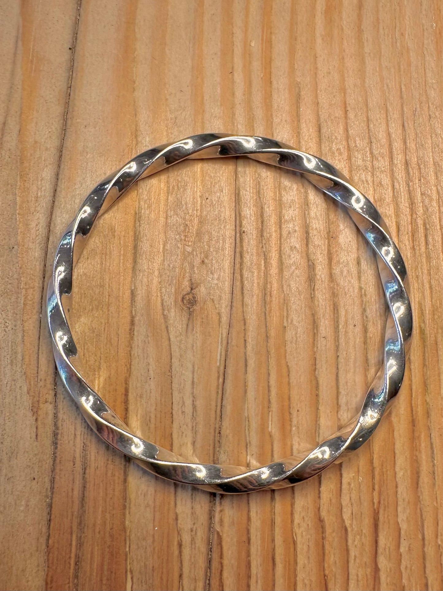 Vintage Twisted 925 Sterling Silver Bangle