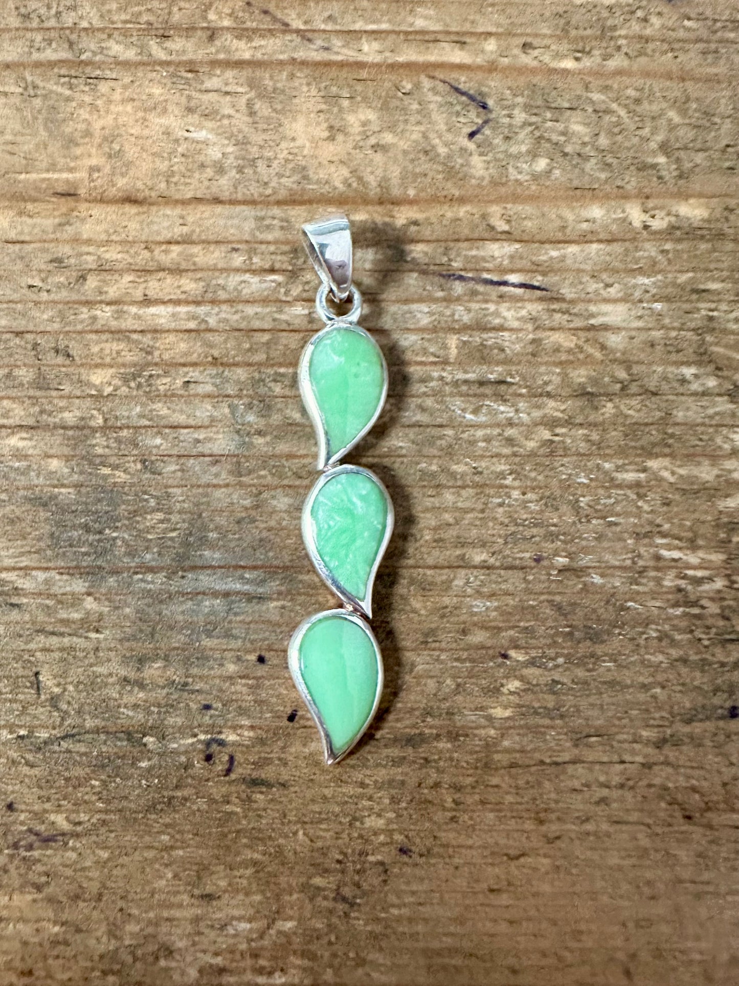 Modern Green Stone Long 925 Silver Pendant