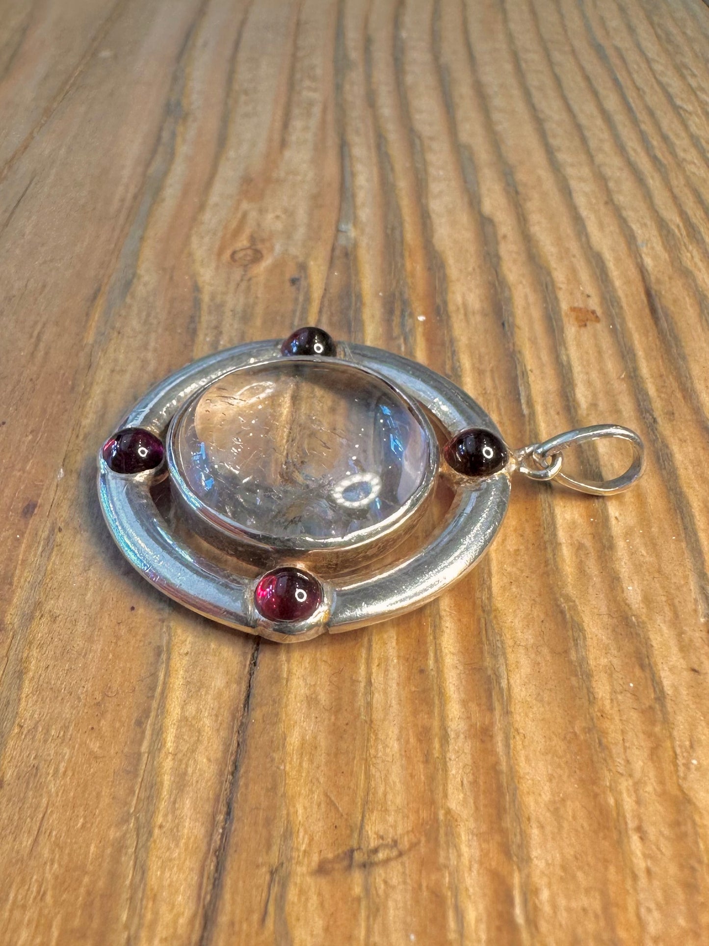 Clear Quarts and Garnet Circle 925 Sterling Silver Pendant