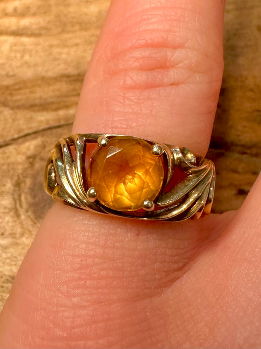 Vintage 9ct Gold Yellow Stone 375 Size M1/2 Ring