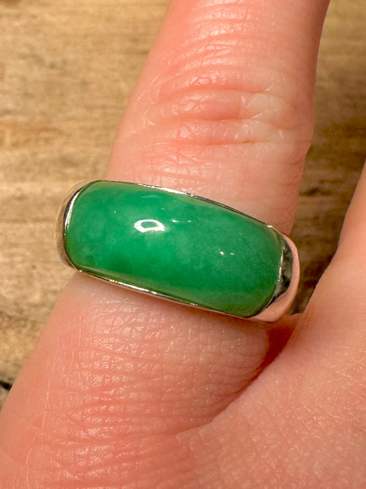 Modernist Jade Green 925 Silver Size L Ring