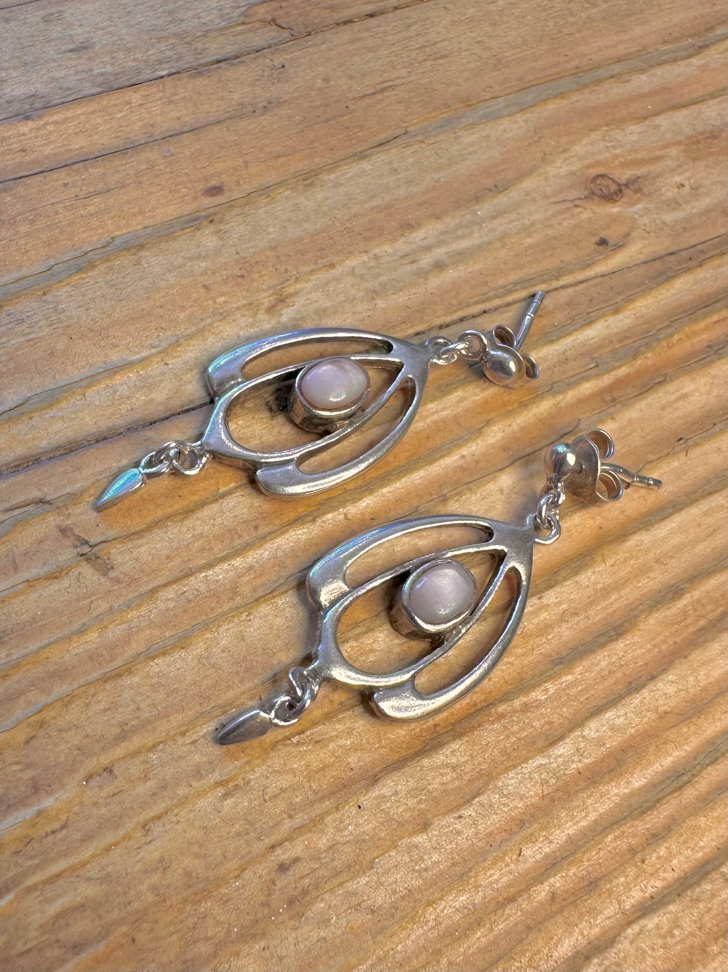 Art Nouveau Style Mother of Pearl 925 Sterling Silver Earrings