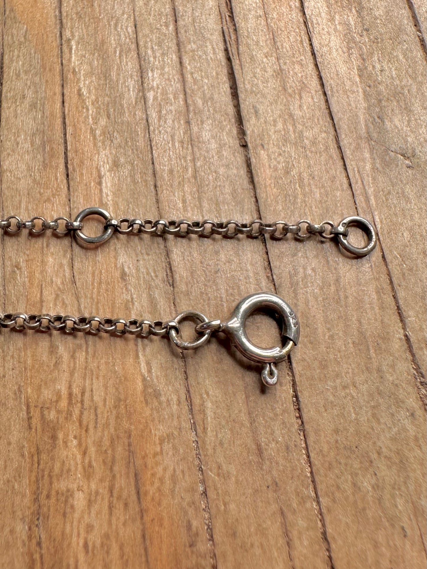 Vintage Amber Leaf Style 925 Sterling Silver 16.2 to 17.2 inch Necklace