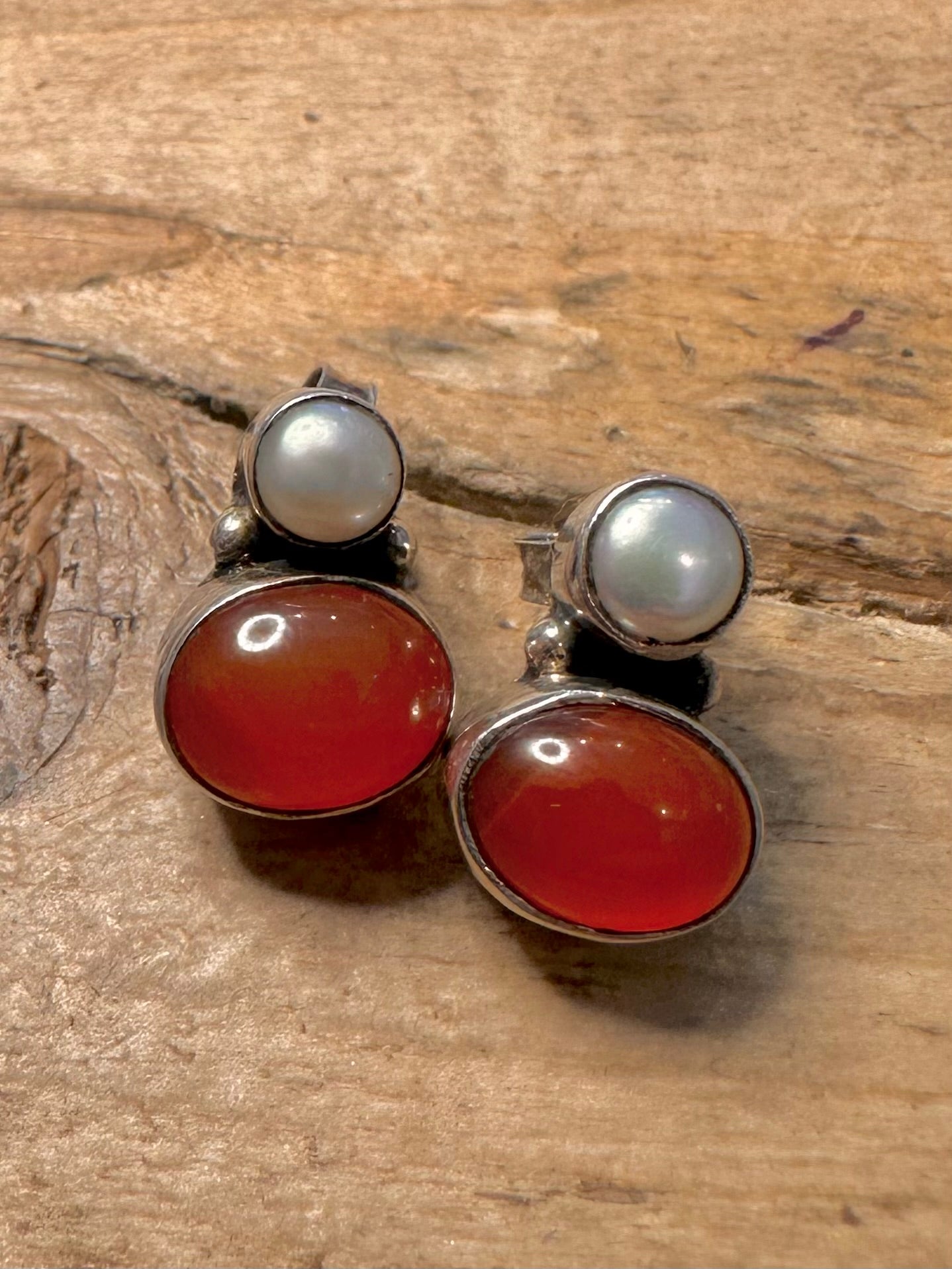 Vintage Pearl and Carnelian Stud 925 Silver Earrings