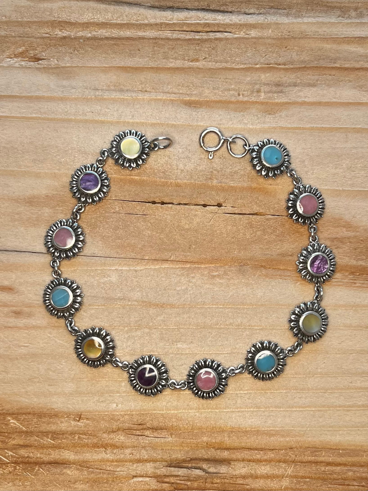 Multi Coloured Mother of Pearl Flower 925 Sterling Silver 7.5 Inch Bracelet