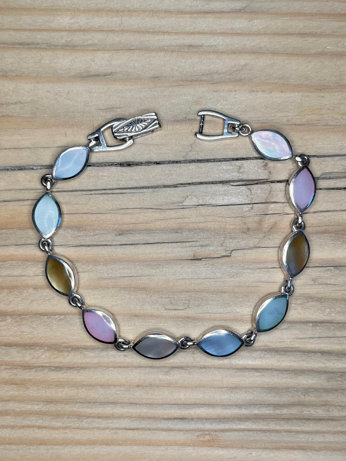 Multi Coloured Mother of Pearl 925 Sterling Silver 7.1 inch Bracelet