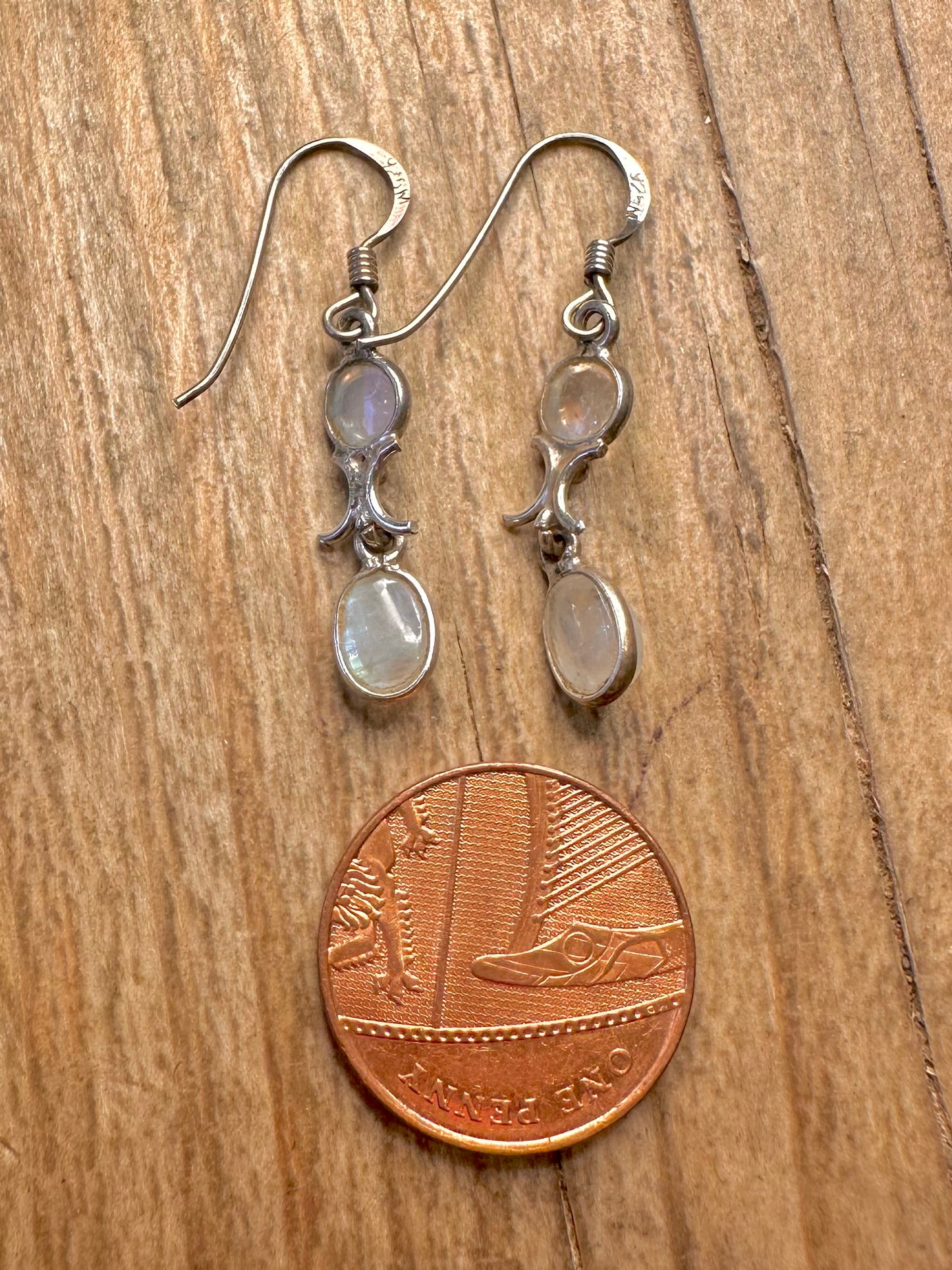 Vintage Moonstone Dangle 925 Sterling Silver Earrings