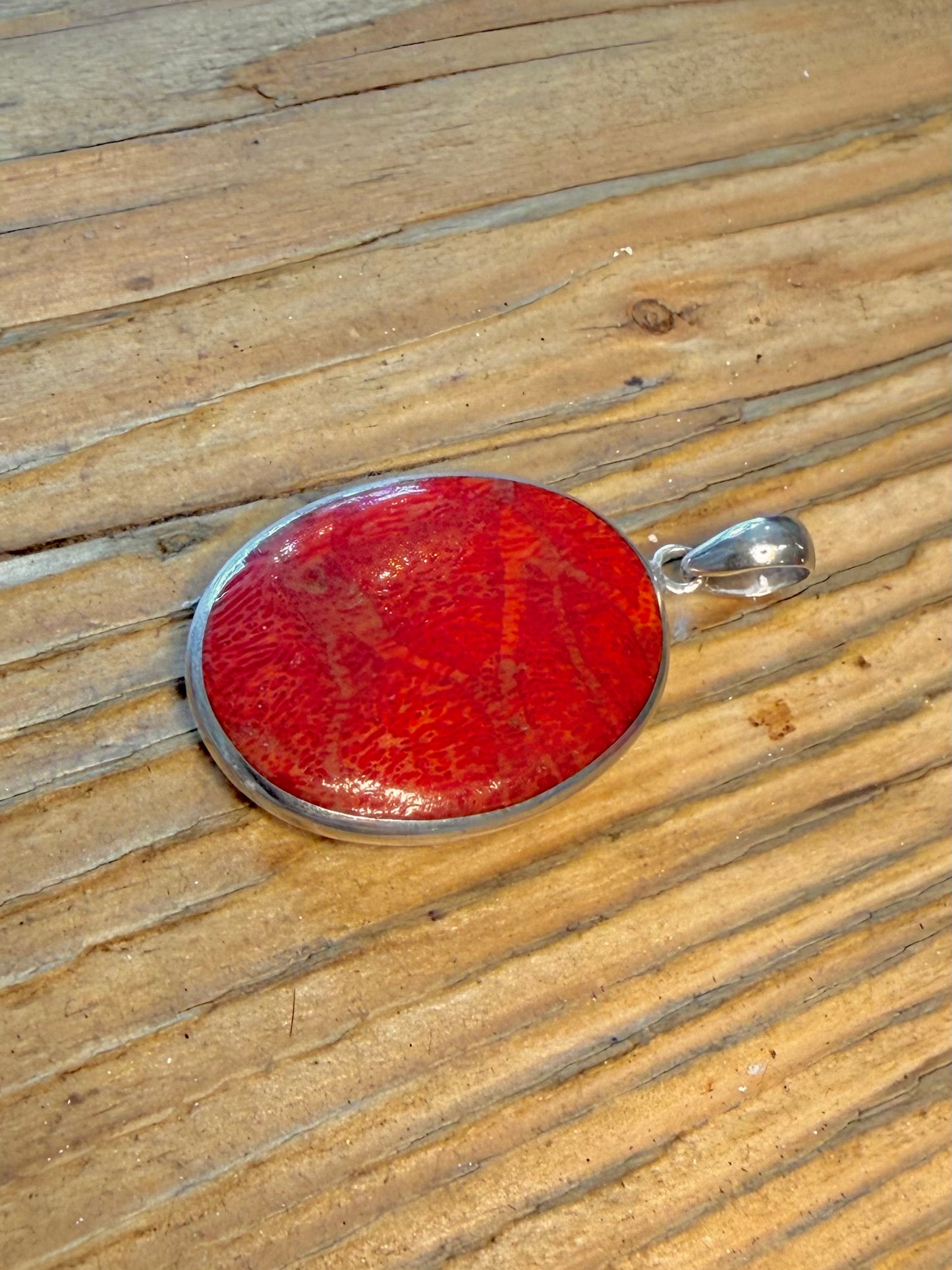 Coral and Mother of Pearl Oval 925 Sterling Silver Pendant