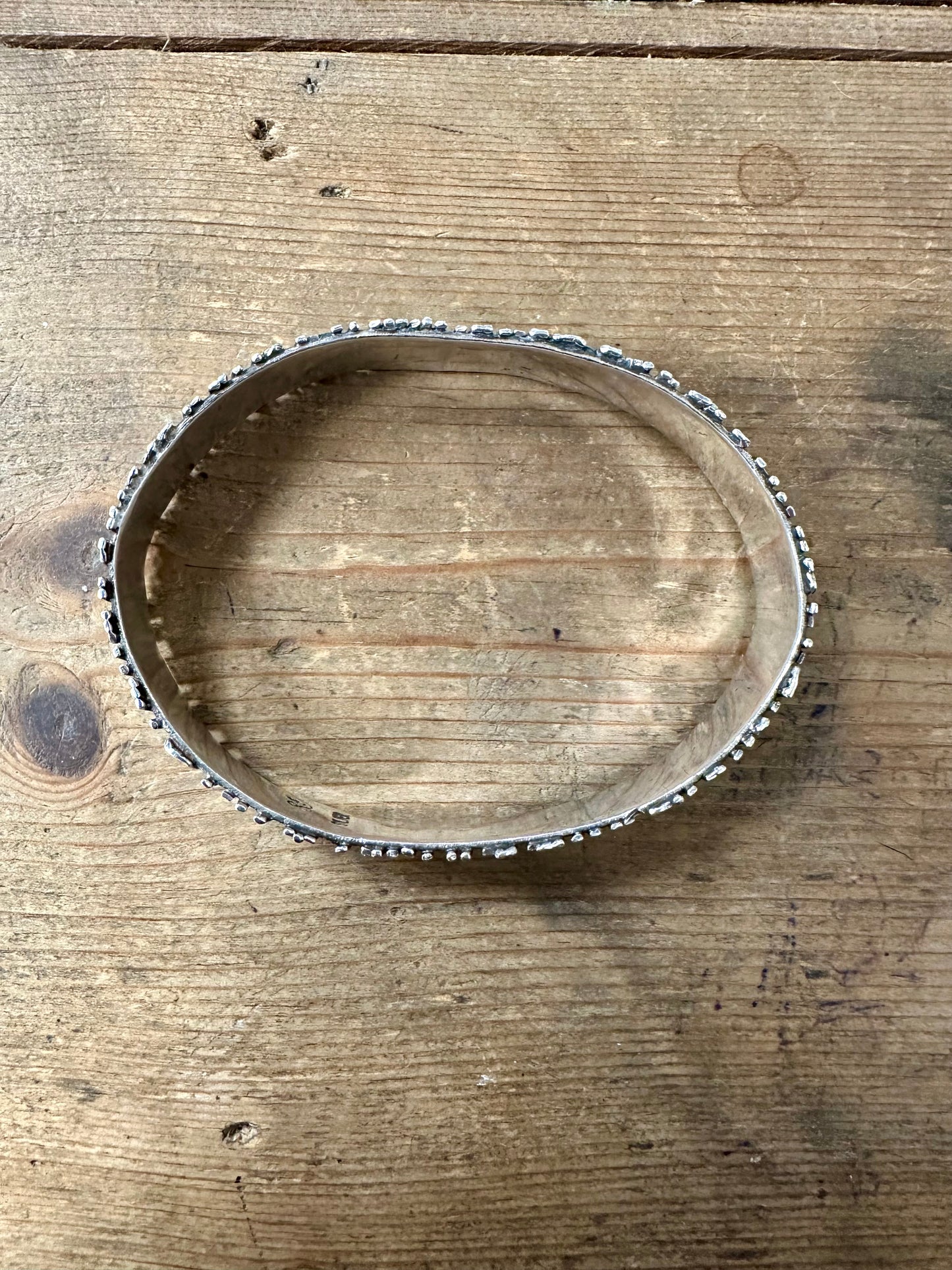 Vintage Bark Effect Hammered 925 Silver Large Bangle