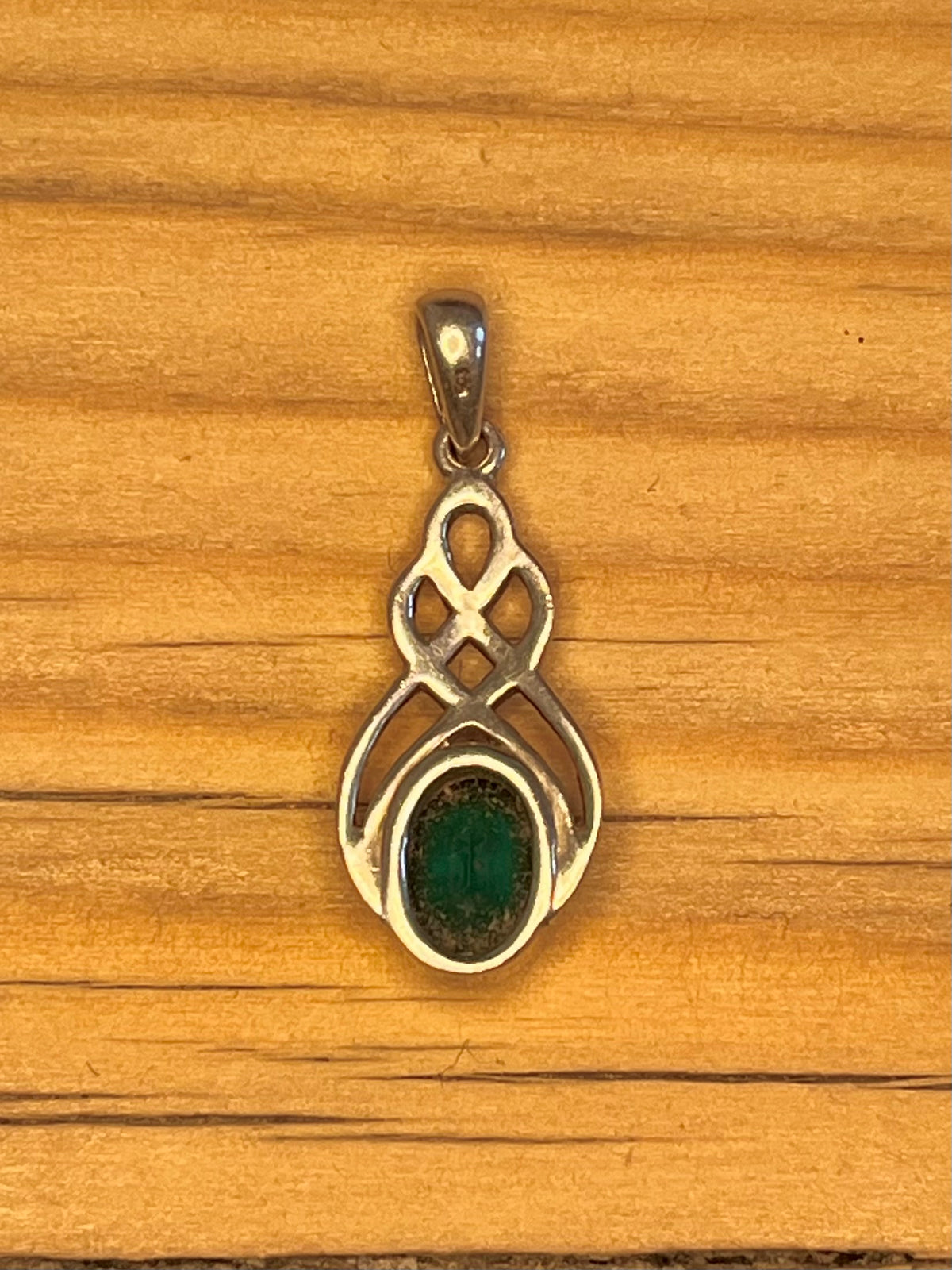 Celtic Green Stone 925 Sterling Silver Pendant