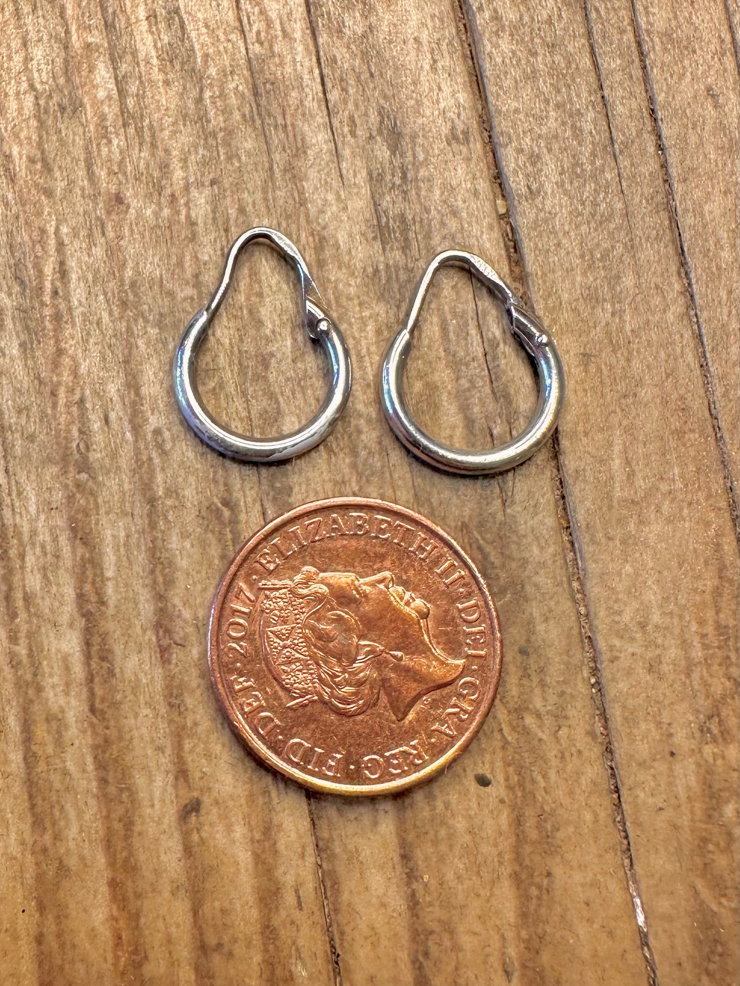 Kleine Creolen aus 925er Sterlingsilber